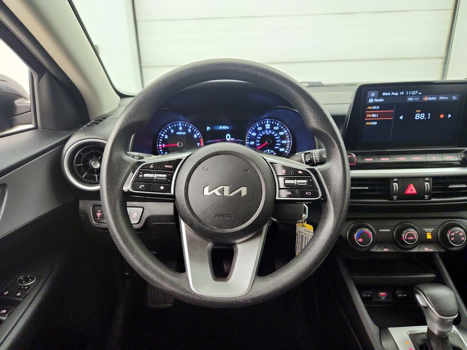 Thumbnail: 2023 Kia Forte - 10