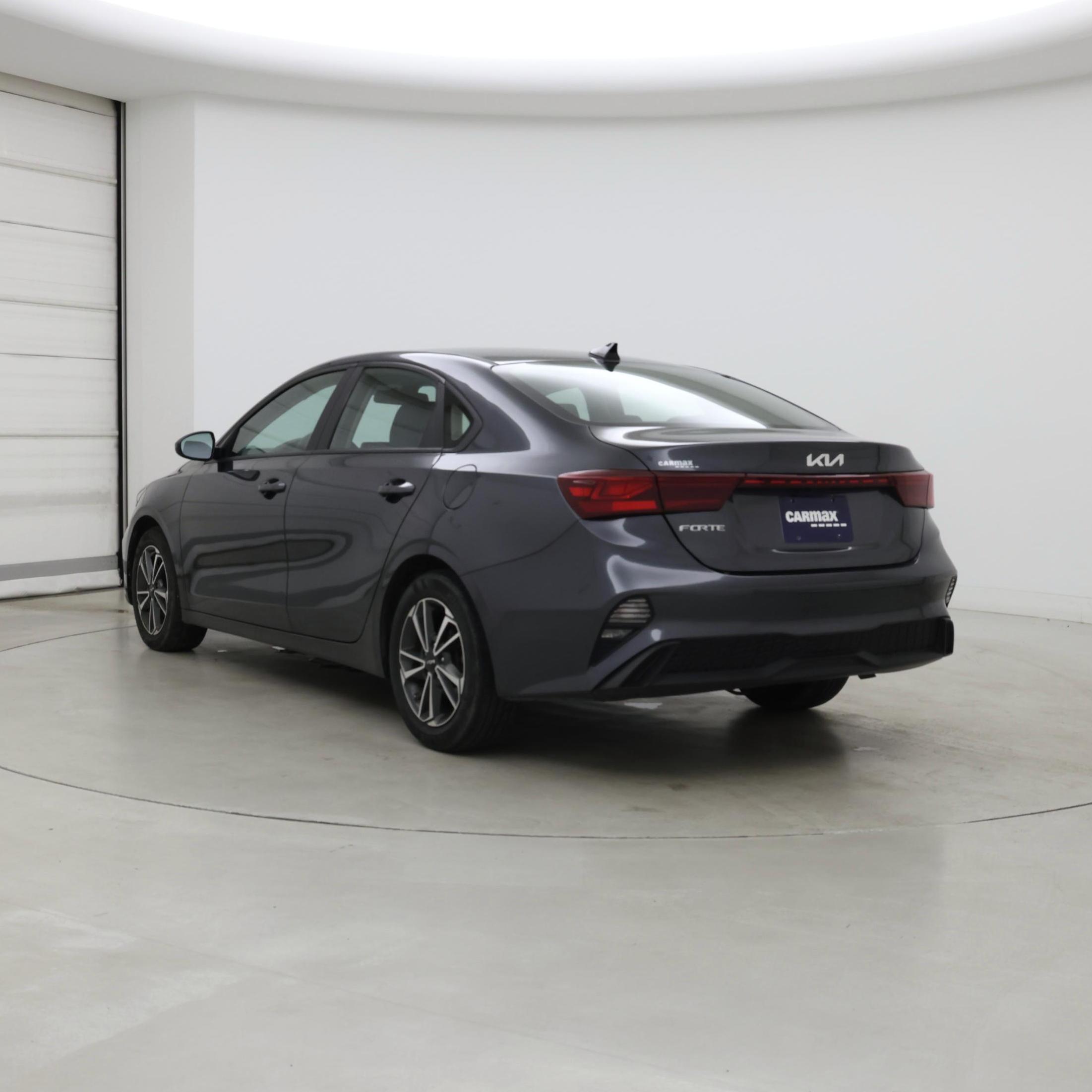 Thumbnail: 2023 Kia Forte - 2