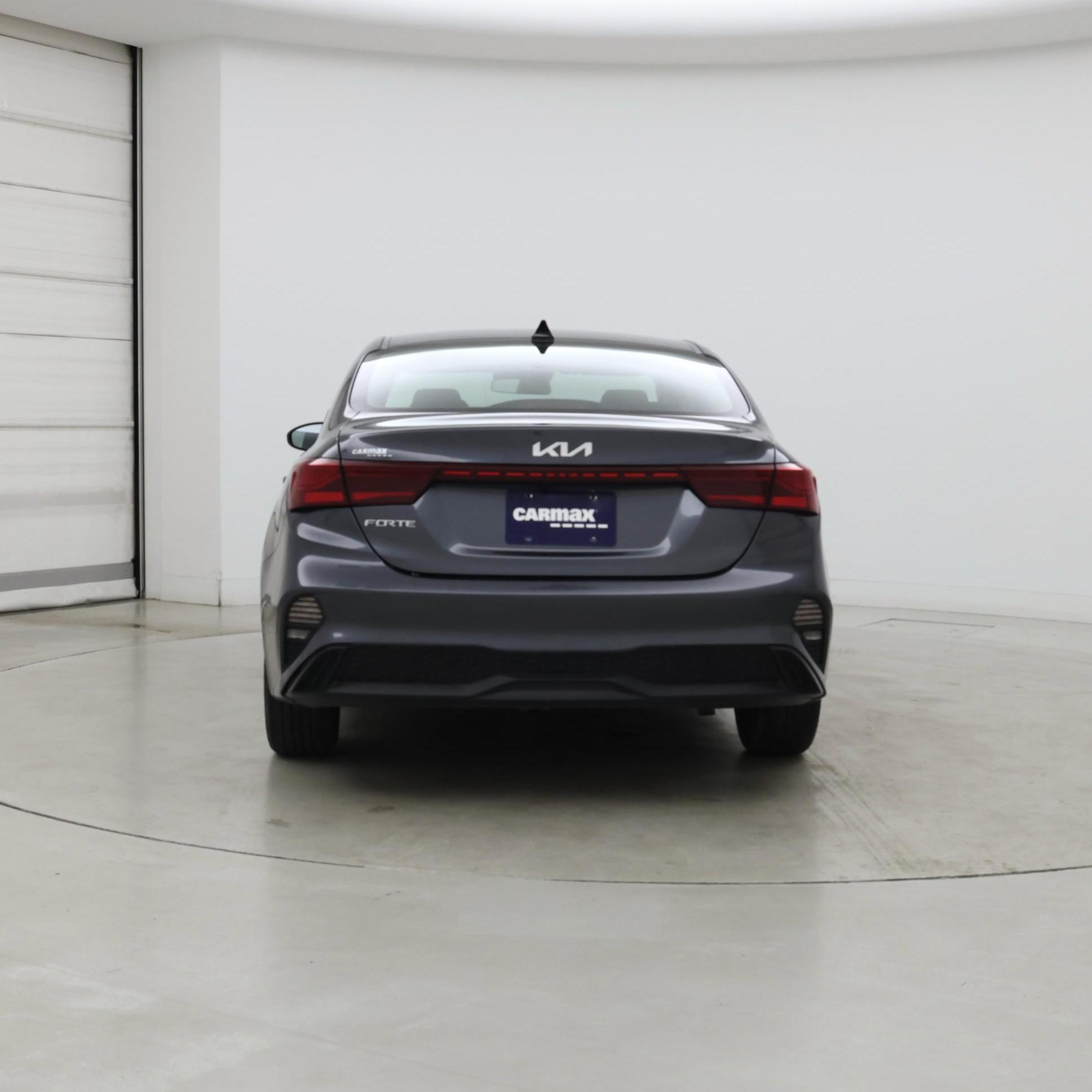 Thumbnail: 2023 Kia Forte - 6