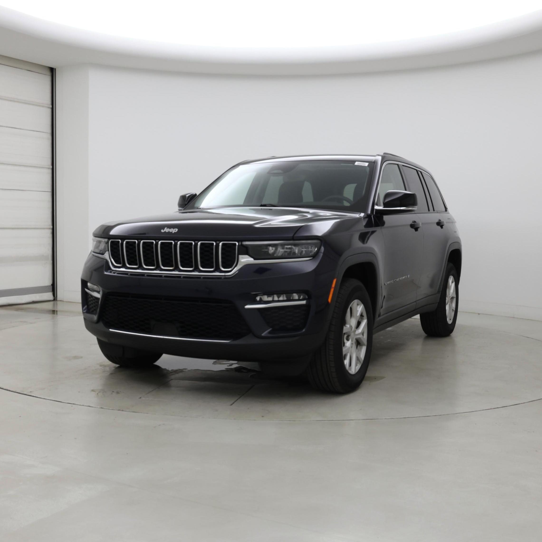 Thumbnail: 2023 Jeep Grand Cherokee - 4
