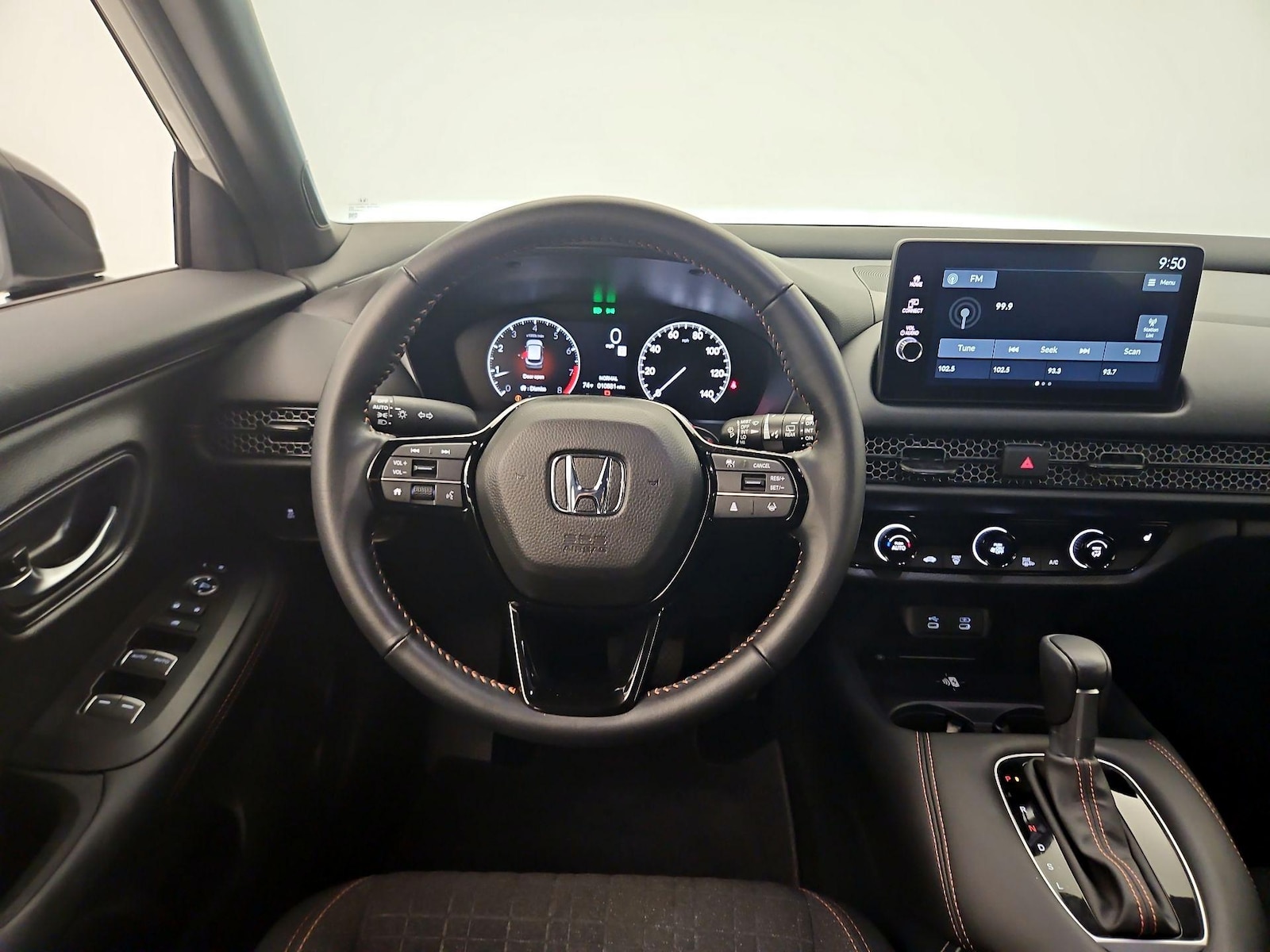 2026 Honda HR-V Sport - Photo 11