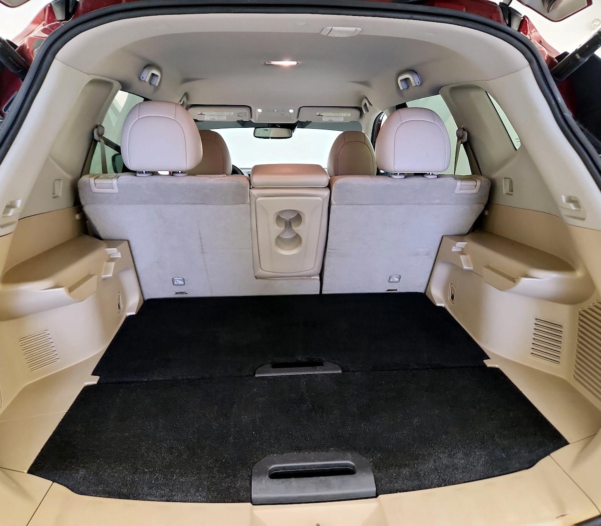 Trunk/Cargo (Seats Up)