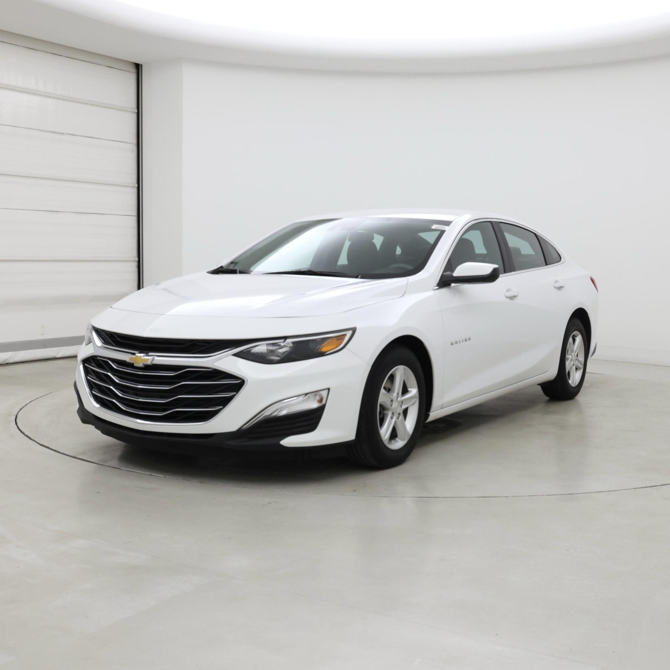 Thumbnail: 2024 Chevrolet Malibu - 4