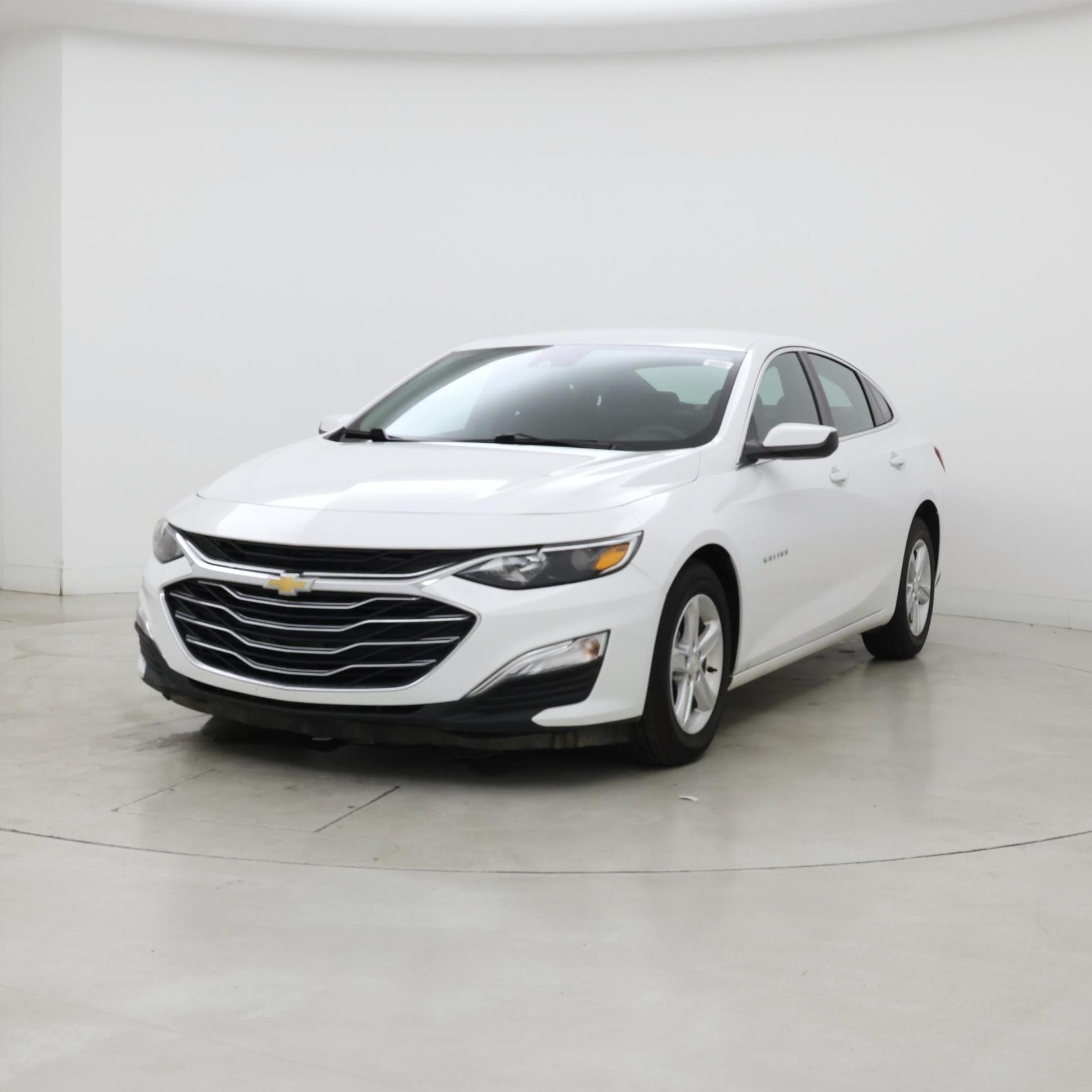 Thumbnail: 2024 Chevrolet Malibu - 4