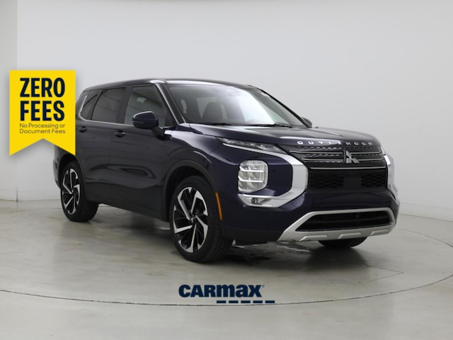 Blue 2024 Mitsubishi Outlander SUV / Crossover Front-Wheel Drive Automatic