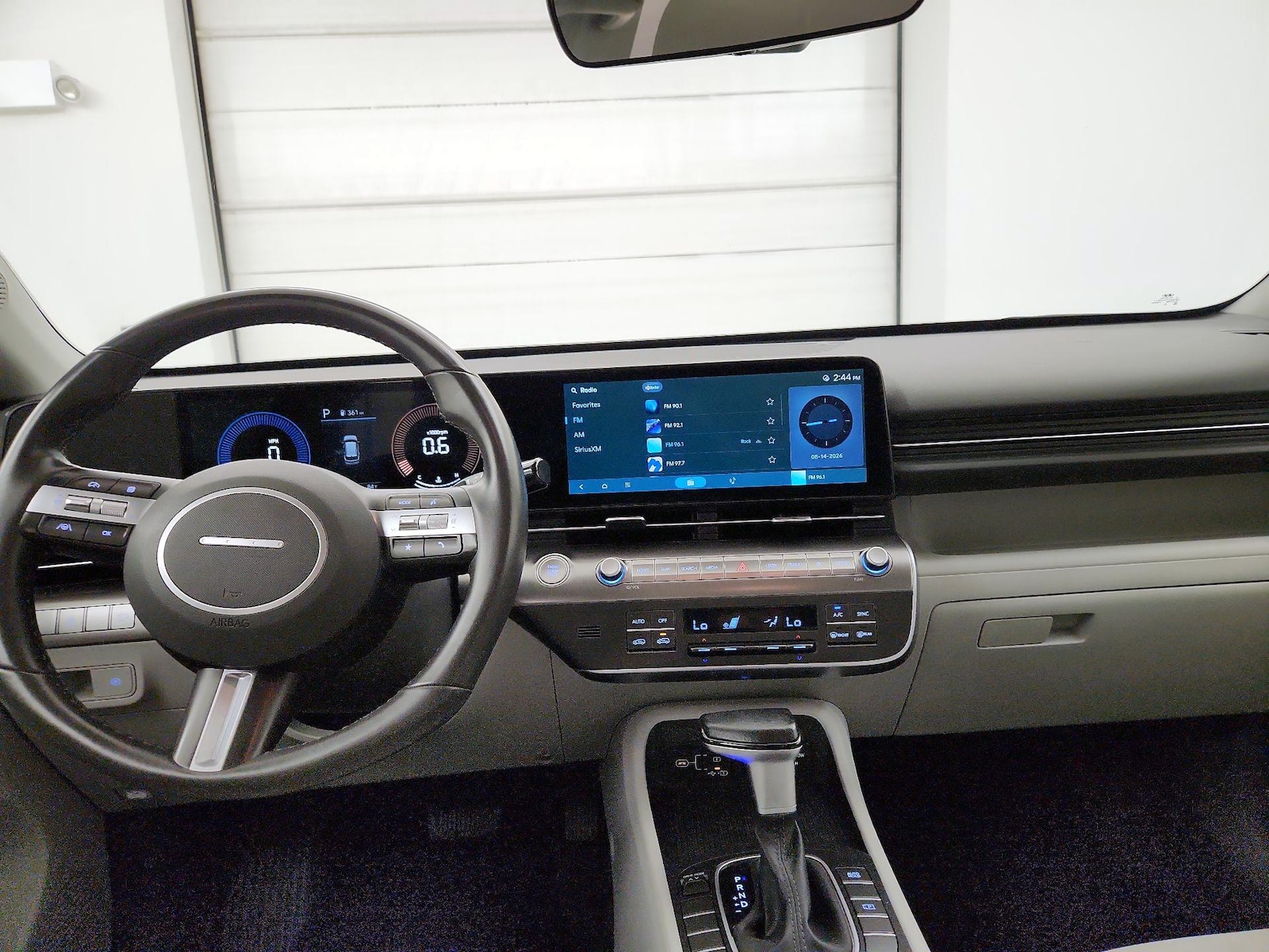 2024 Hyundai Kona SEL - Photo 10