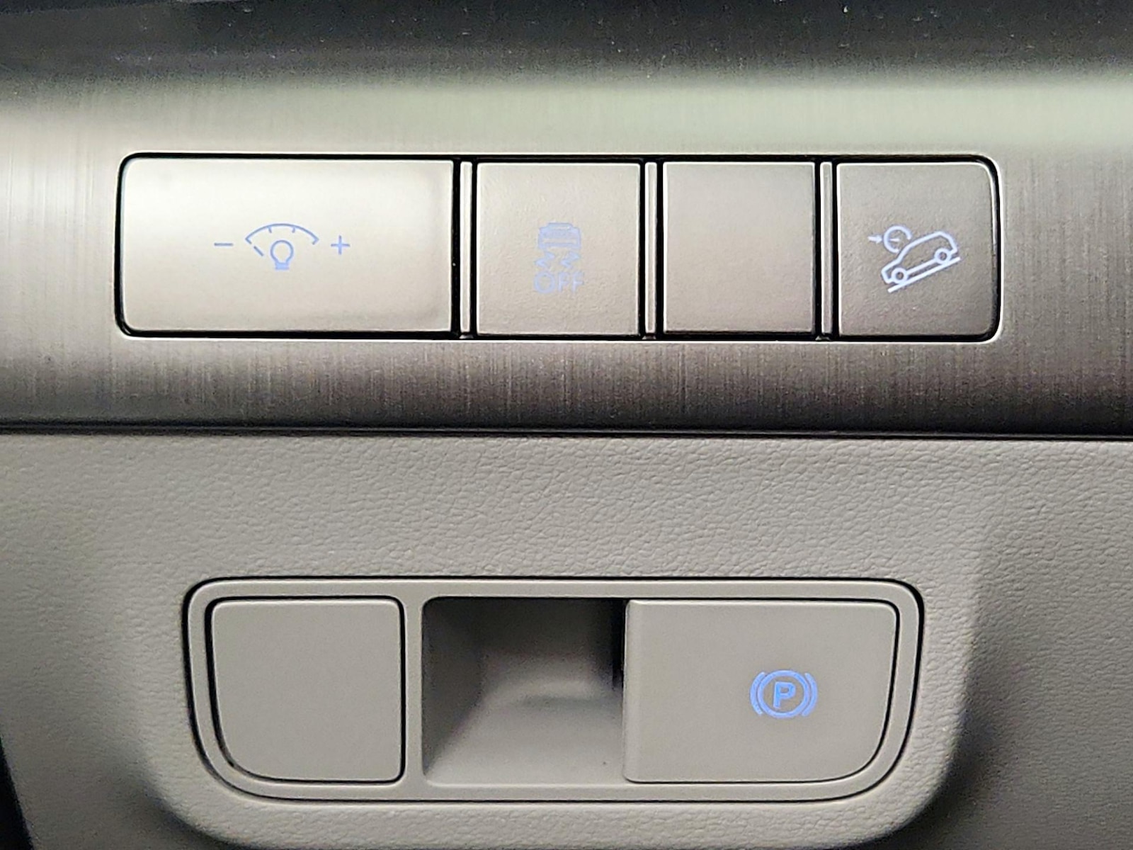 2024 Hyundai Kona SEL - Photo 14