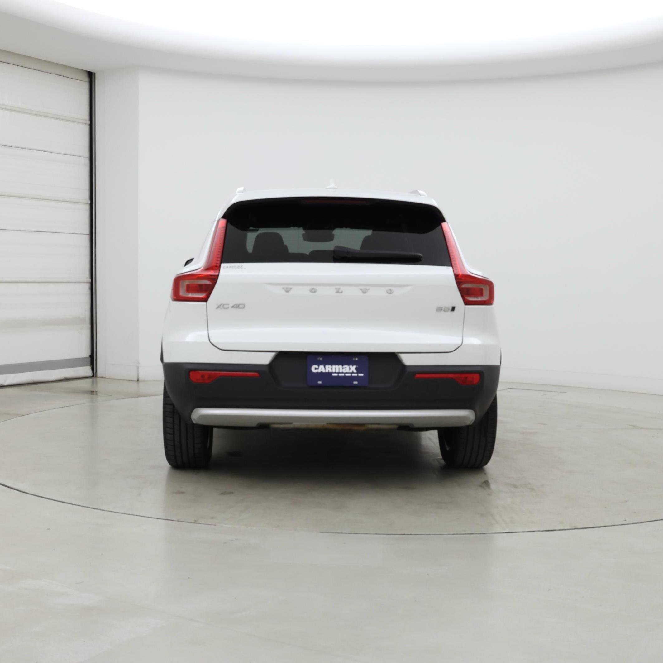Thumbnail: 2025 Volvo XC40 - 6