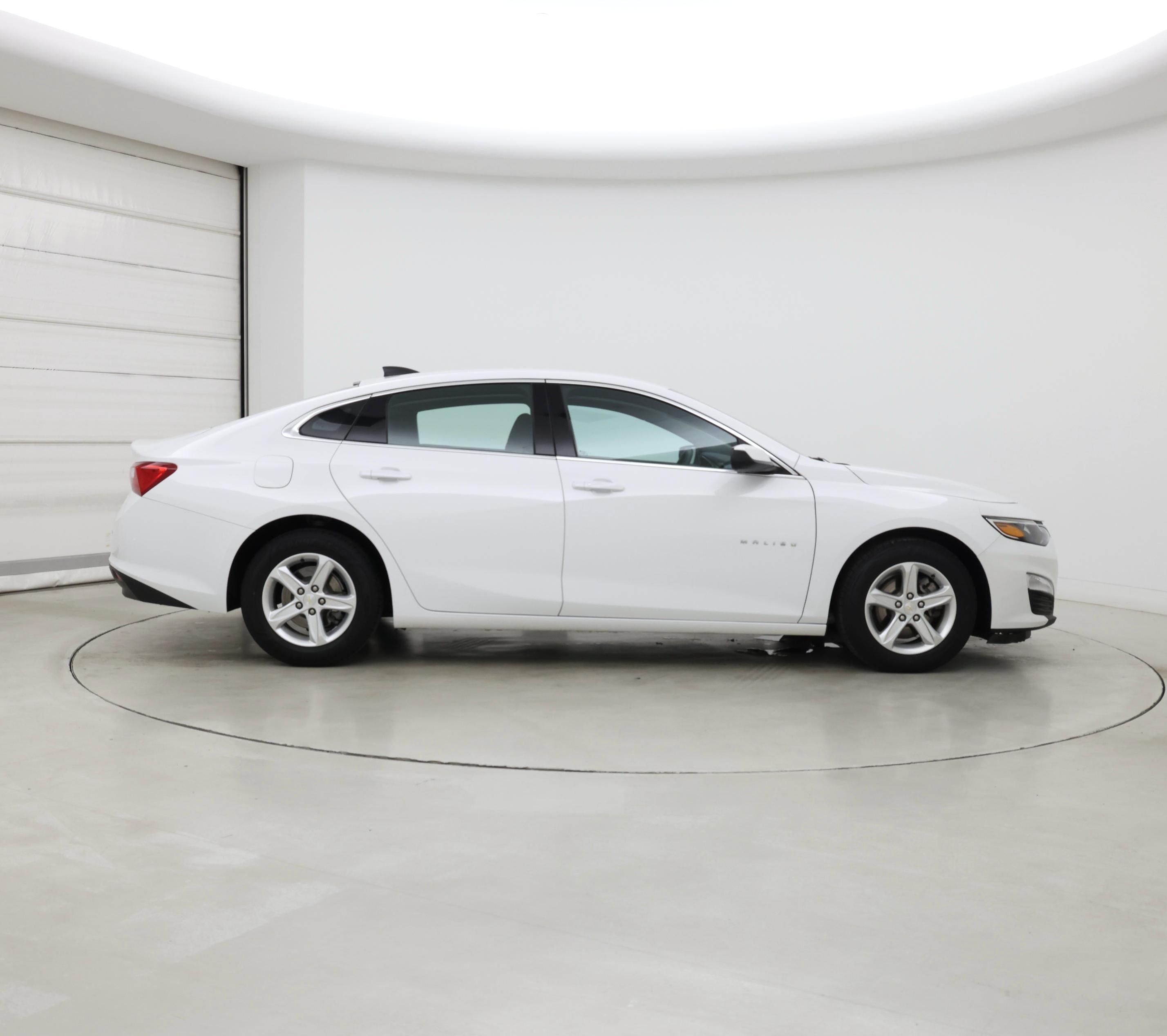 Thumbnail: 2023 Chevrolet Malibu - 7