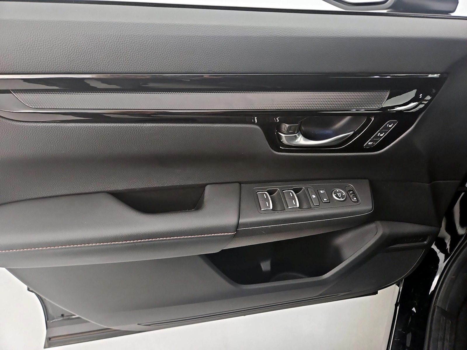 2025 Honda CR-V Sport Touring - Photo 13