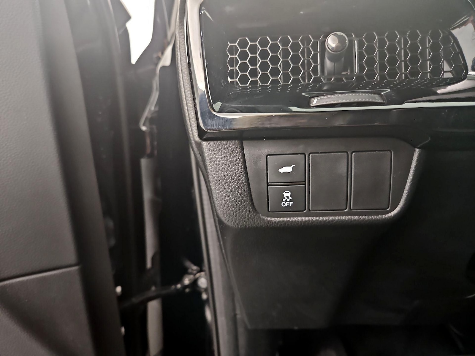 2025 Honda CR-V Sport Touring - Photo 14