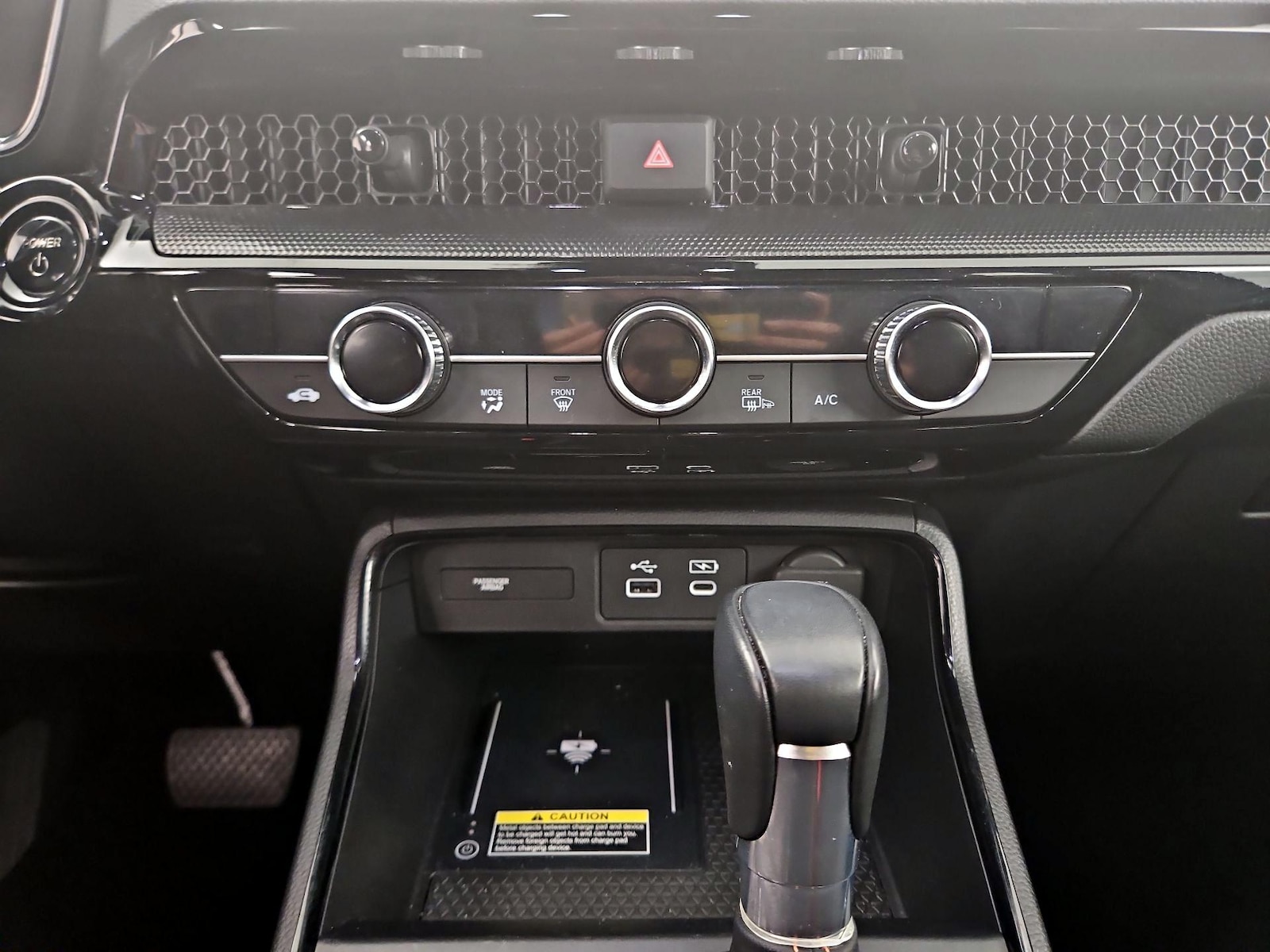 2025 Honda CR-V Sport Touring - Photo 18