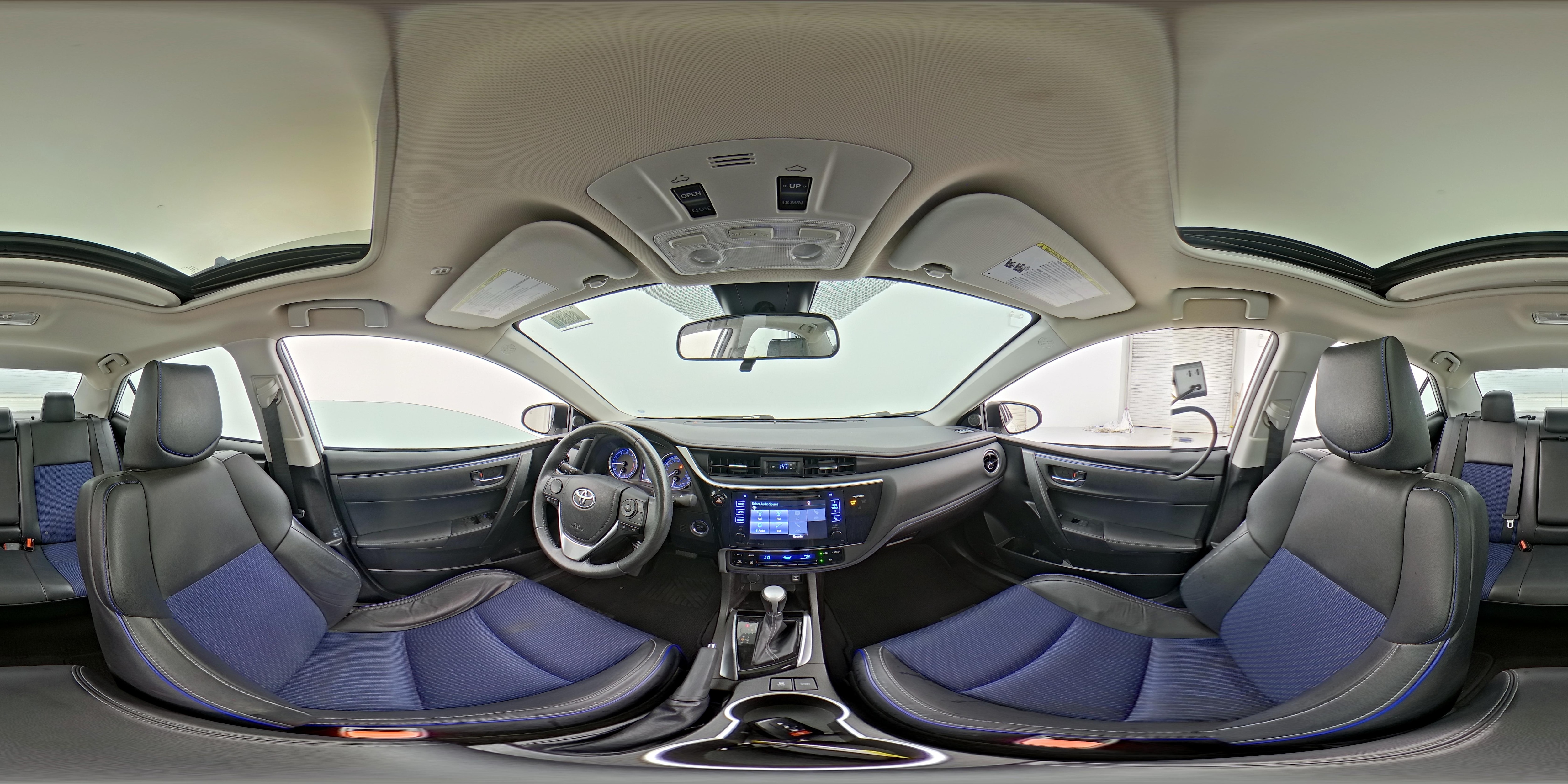 2017 Toyota Corolla SE - Photo 25