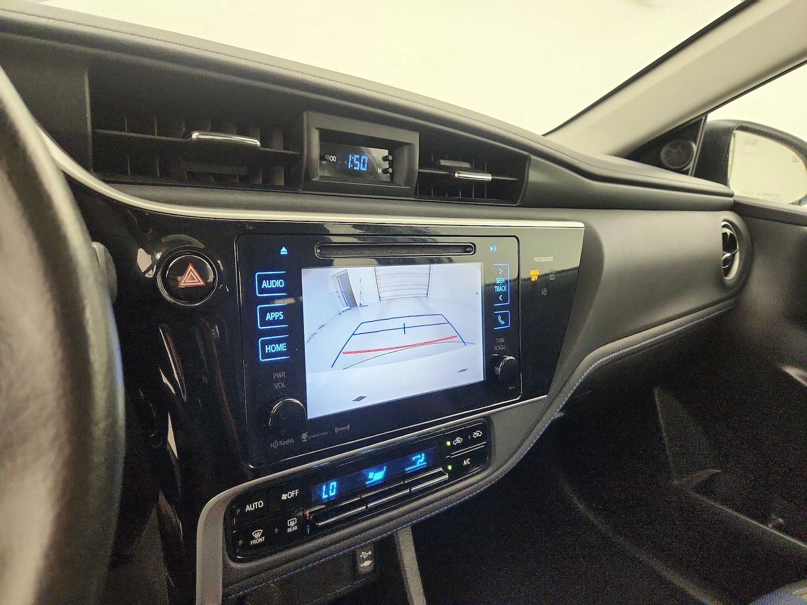 2017 Toyota Corolla SE - Photo 15