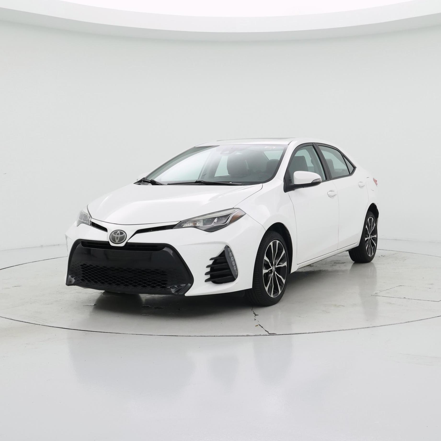 Thumbnail: 2017 Toyota Corolla - 4