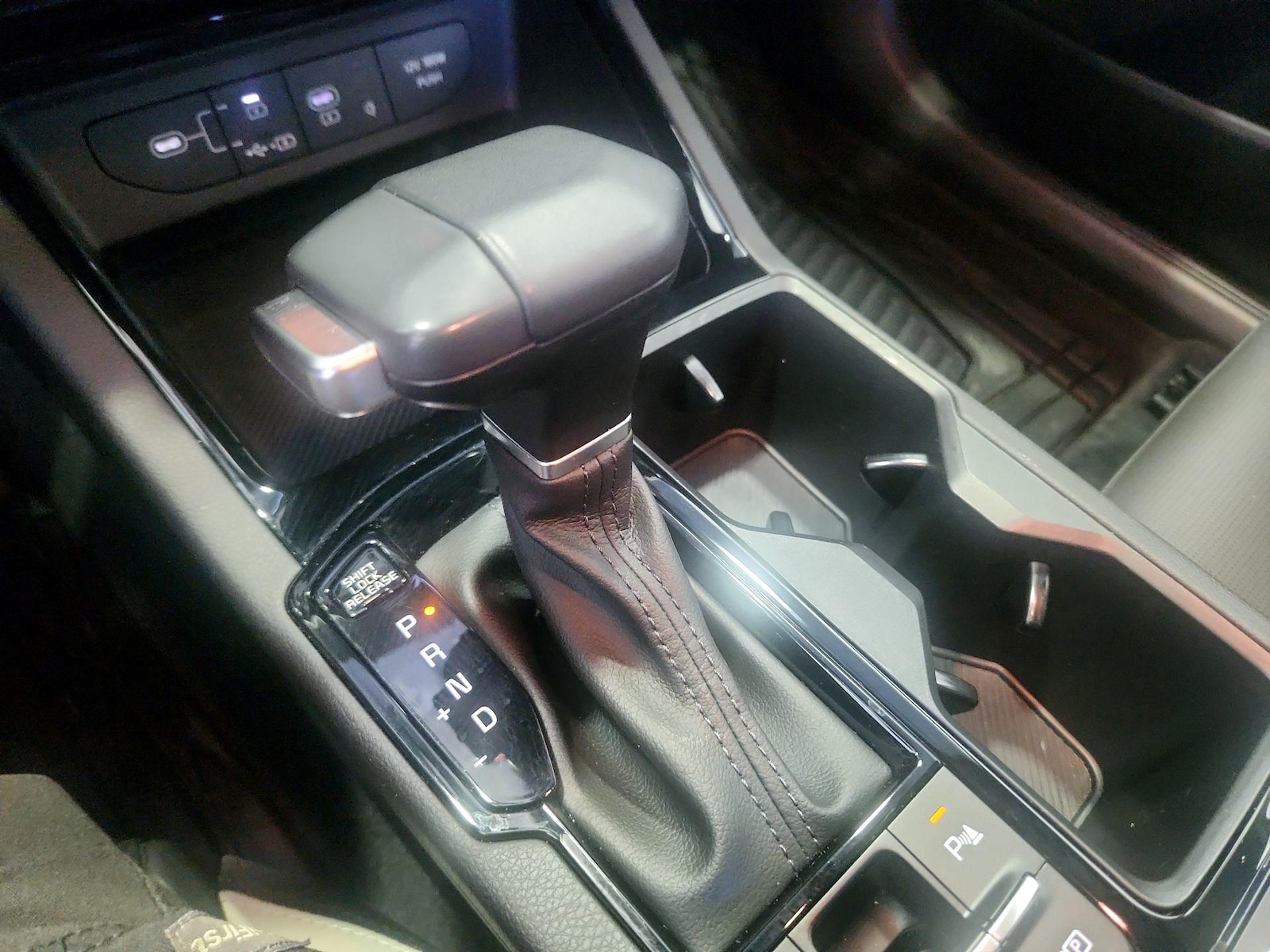 2025 Kia K5 GT-Line - Photo 19