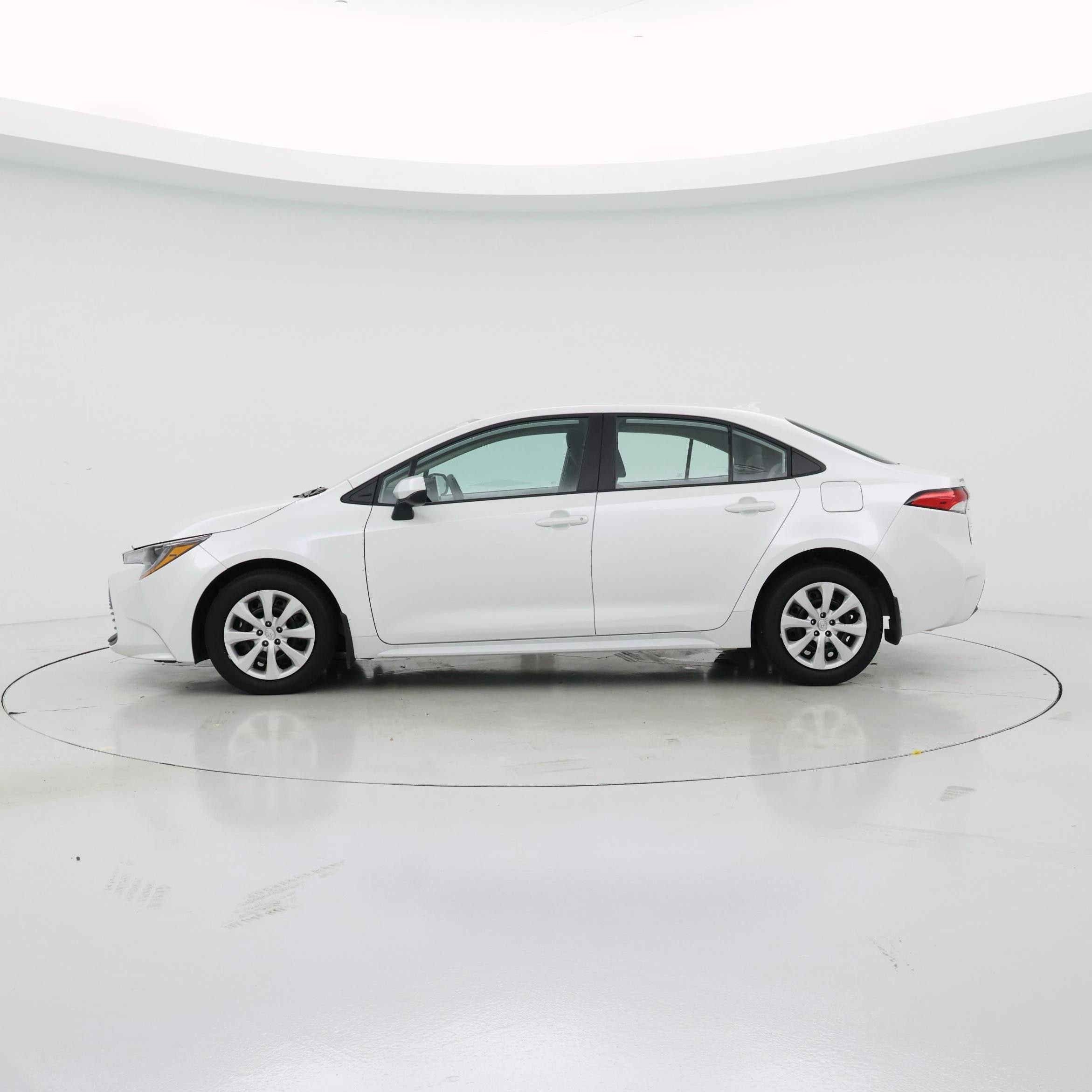 Thumbnail: 2026 Toyota Corolla - 3