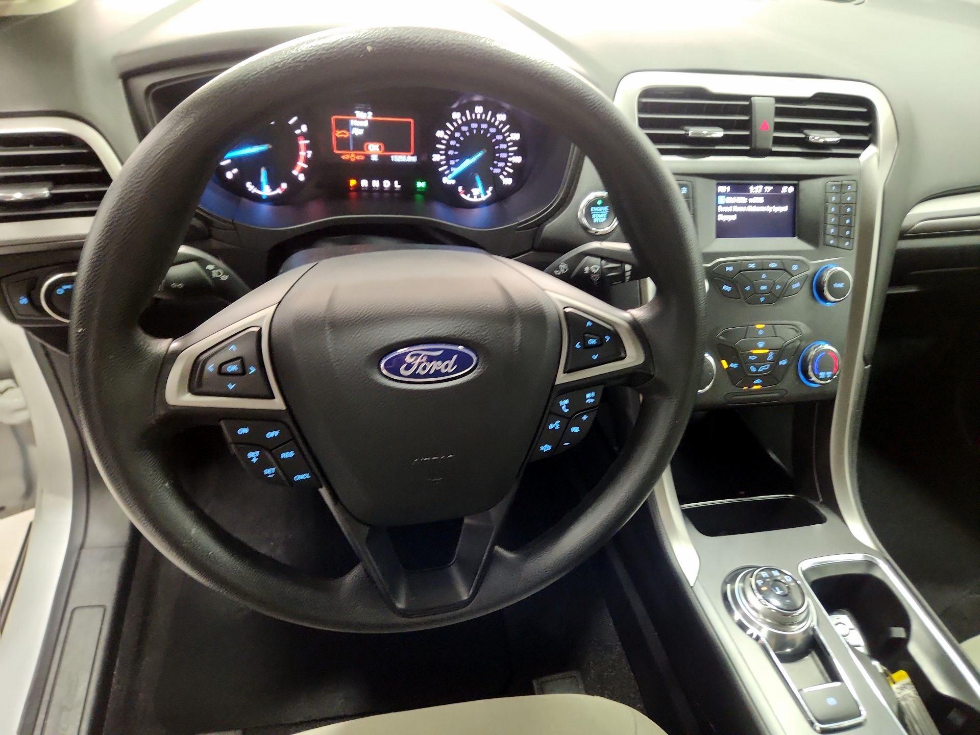 Thumbnail: 2020 Ford Fusion - 9