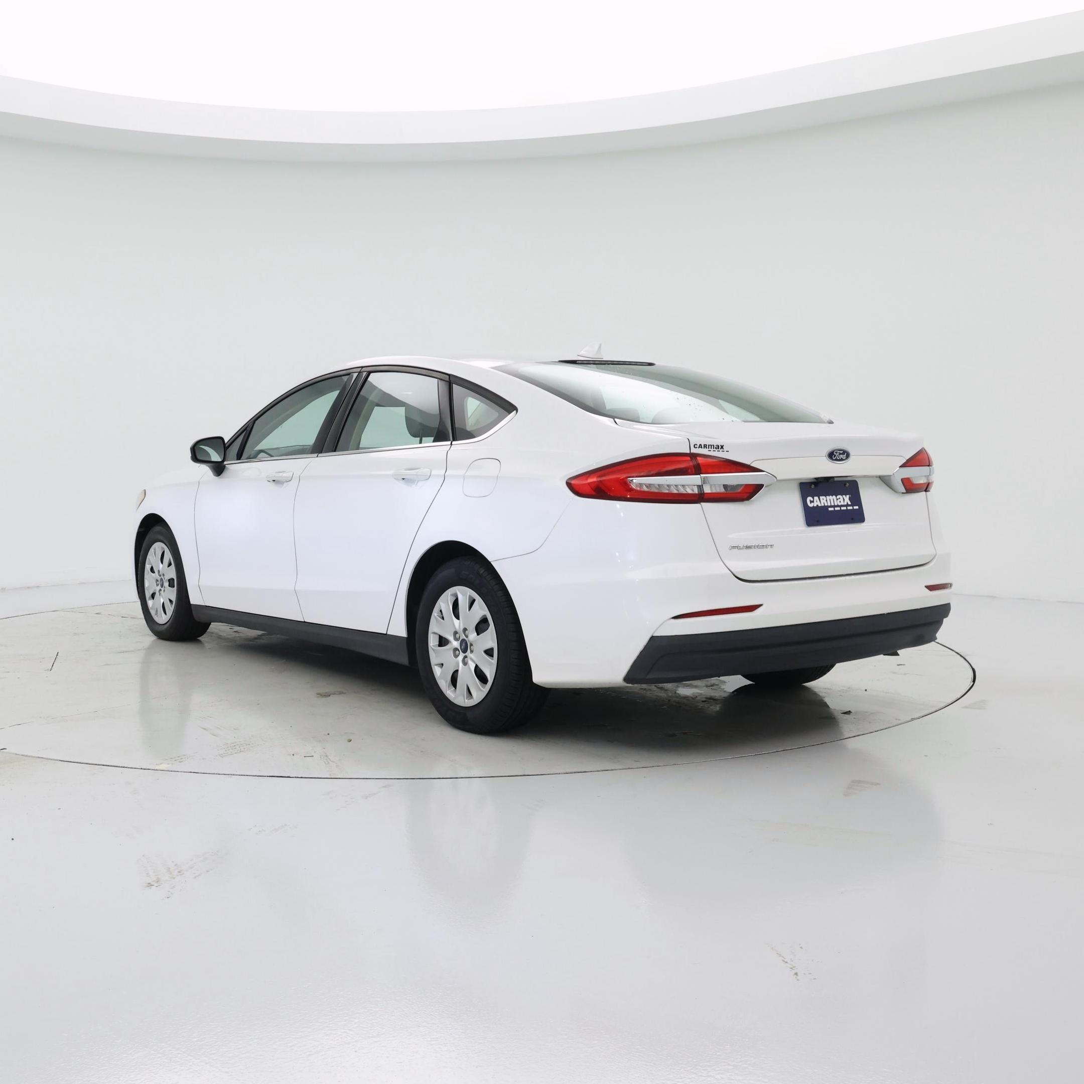 Thumbnail: 2020 Ford Fusion - 2