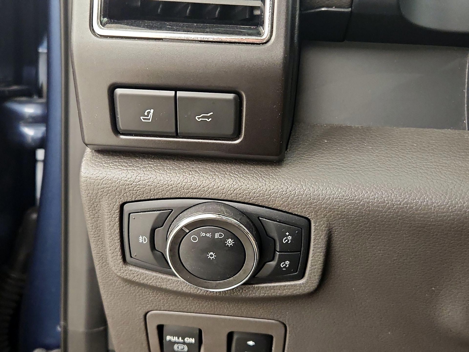 2020 Ford Expedition Limited - Photo 14