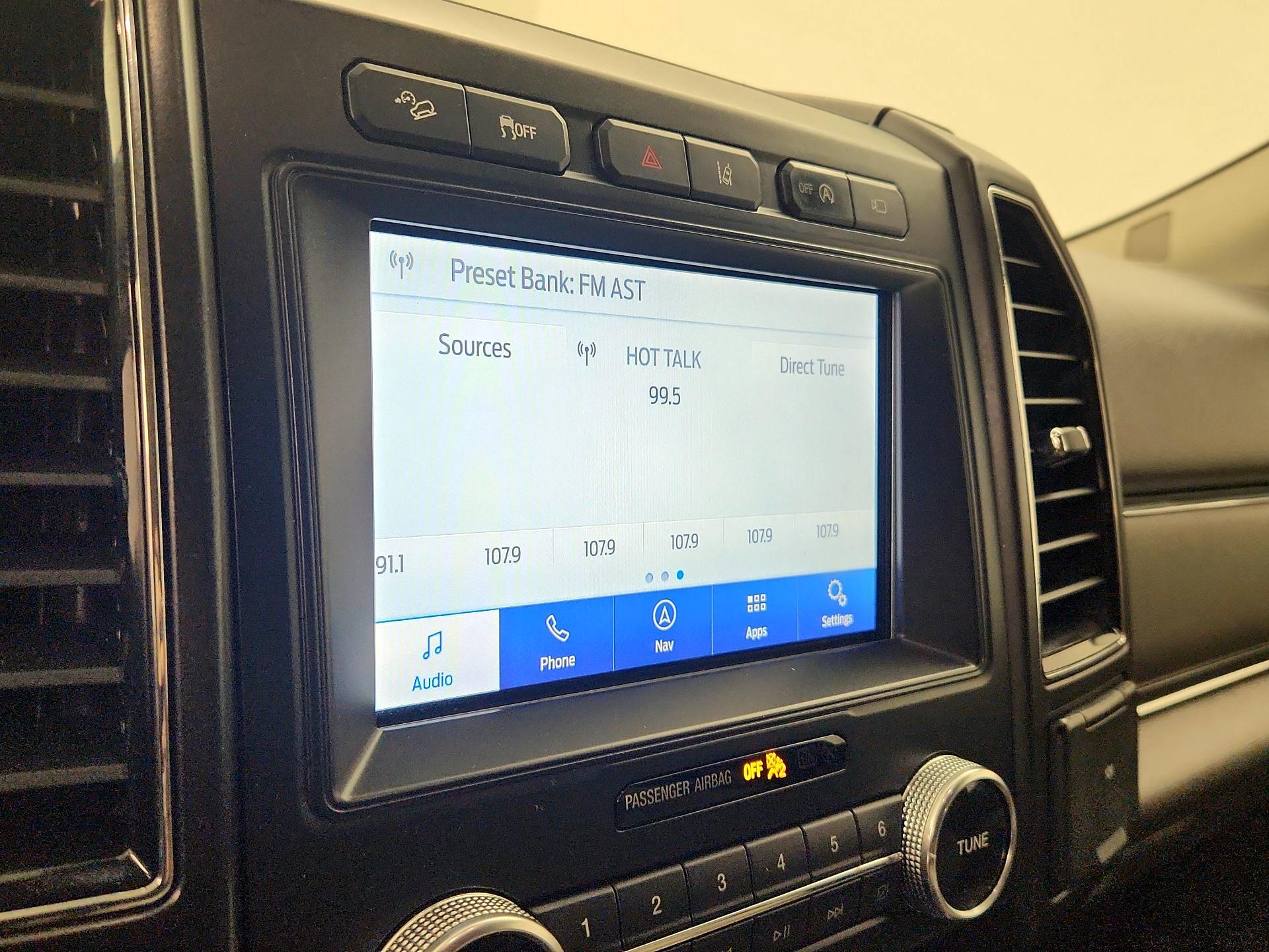 Thumbnail: 2020 Ford Expedition - 16