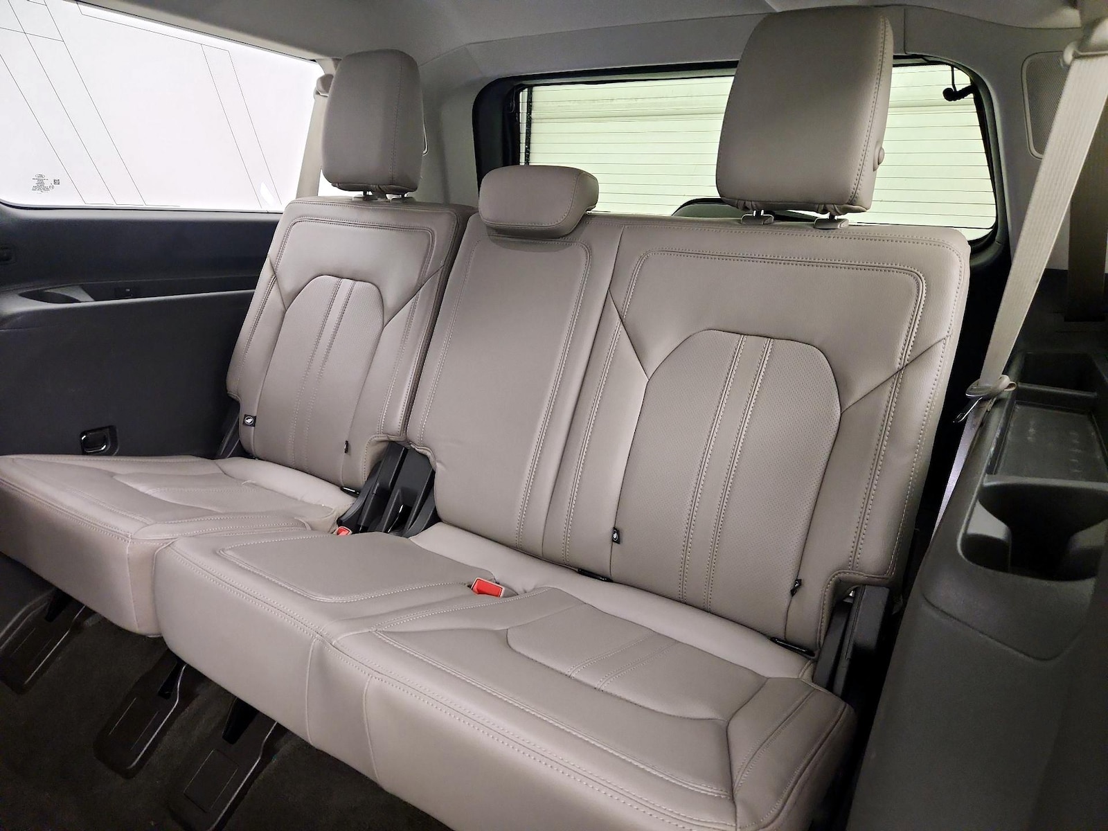 2020 Ford Expedition Limited - Photo 23