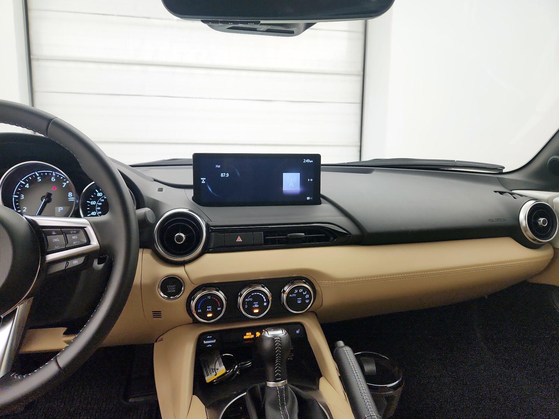 Thumbnail: 2025 Mazda MX-5 Miata - 9