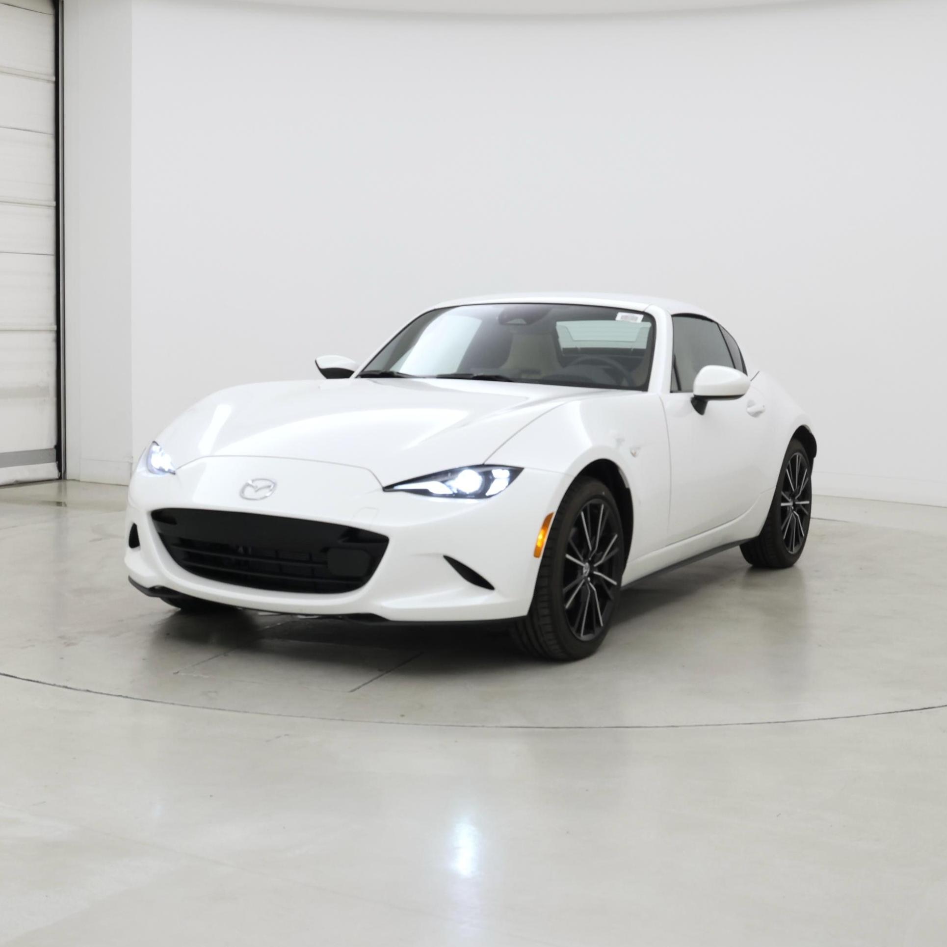 Thumbnail: 2025 Mazda MX-5 Miata - 4