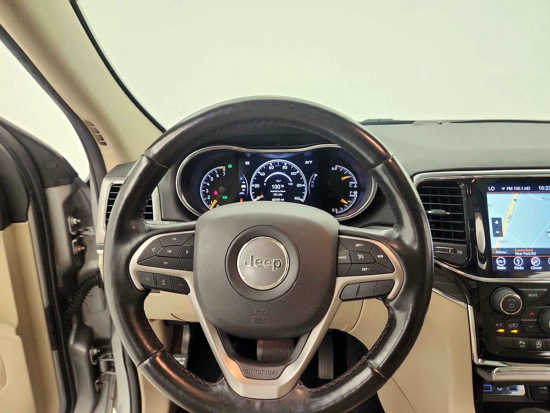 Thumbnail: 2019 Jeep Grand Cherokee - 10