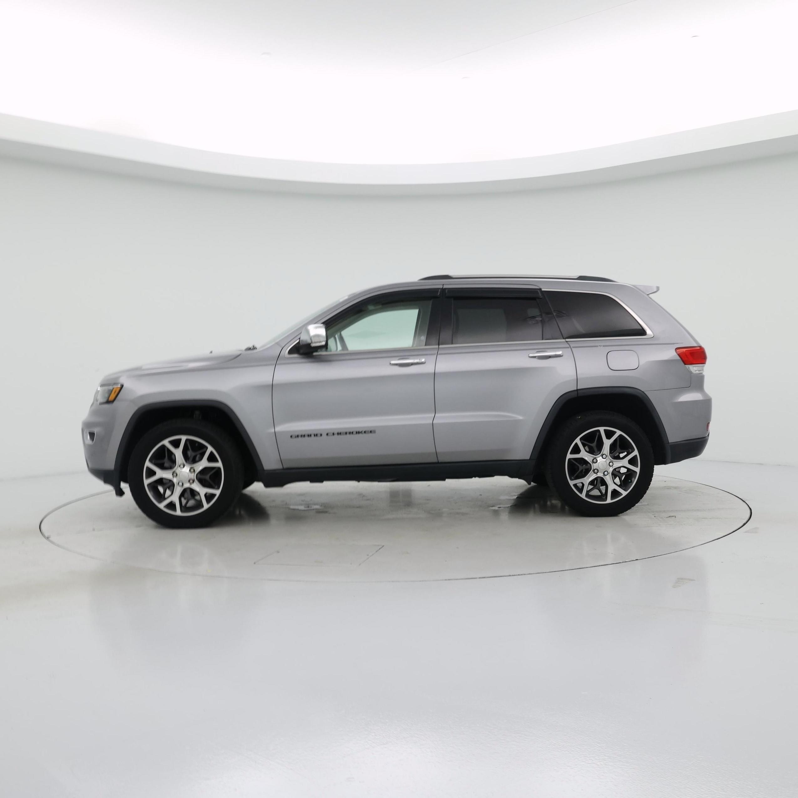 Thumbnail: 2019 Jeep Grand Cherokee - 3