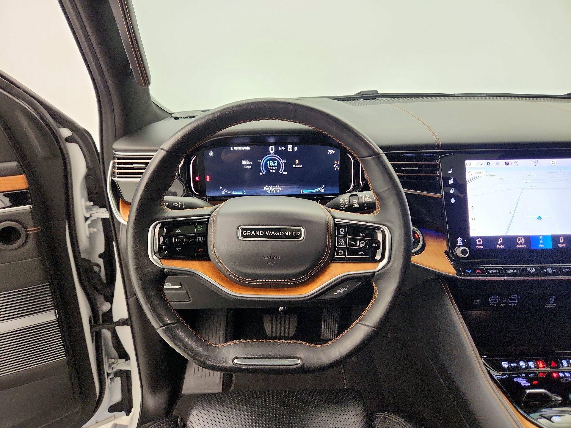 Thumbnail: 2023 Jeep Grand Wagoneer - 10