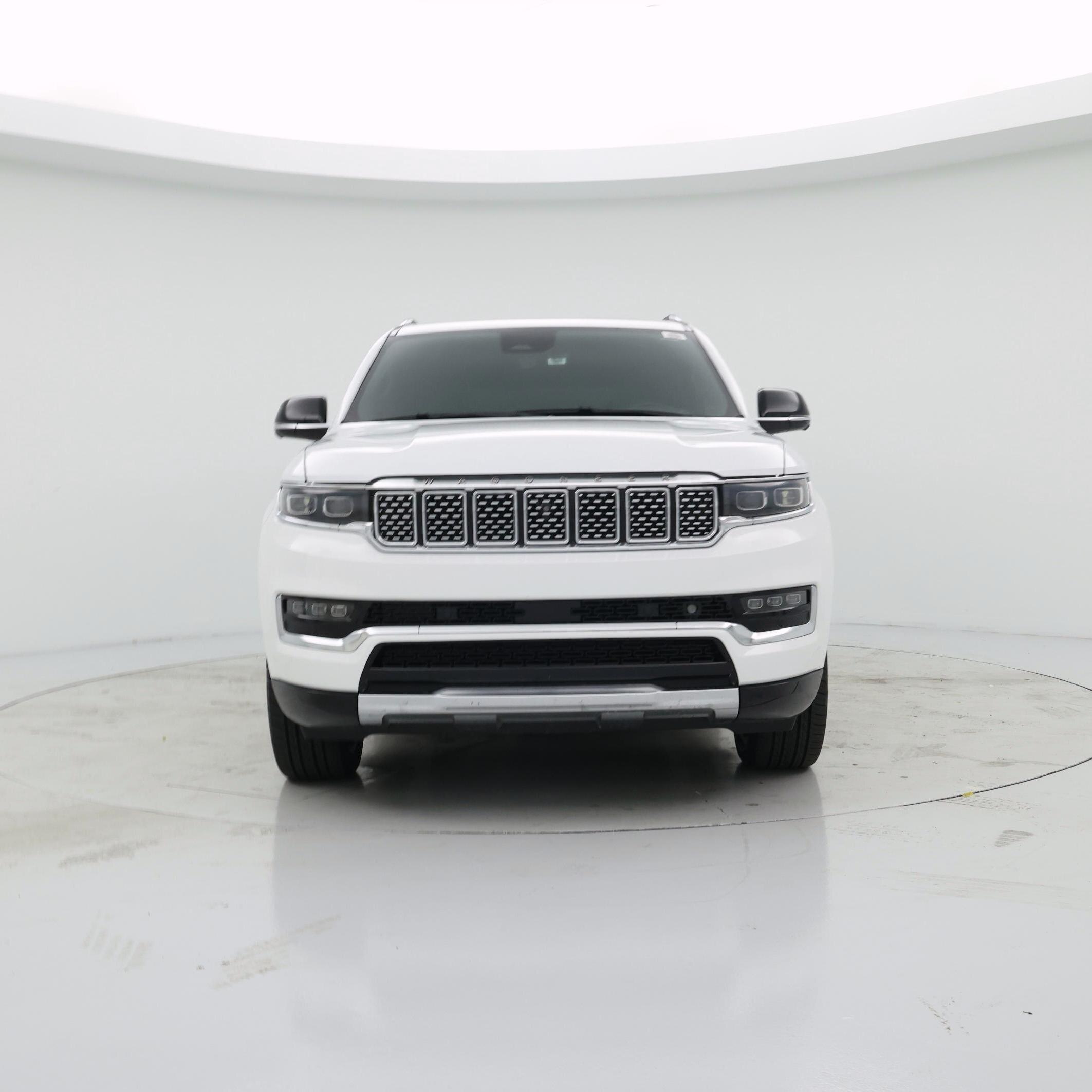 Thumbnail: 2023 Jeep Grand Wagoneer - 5