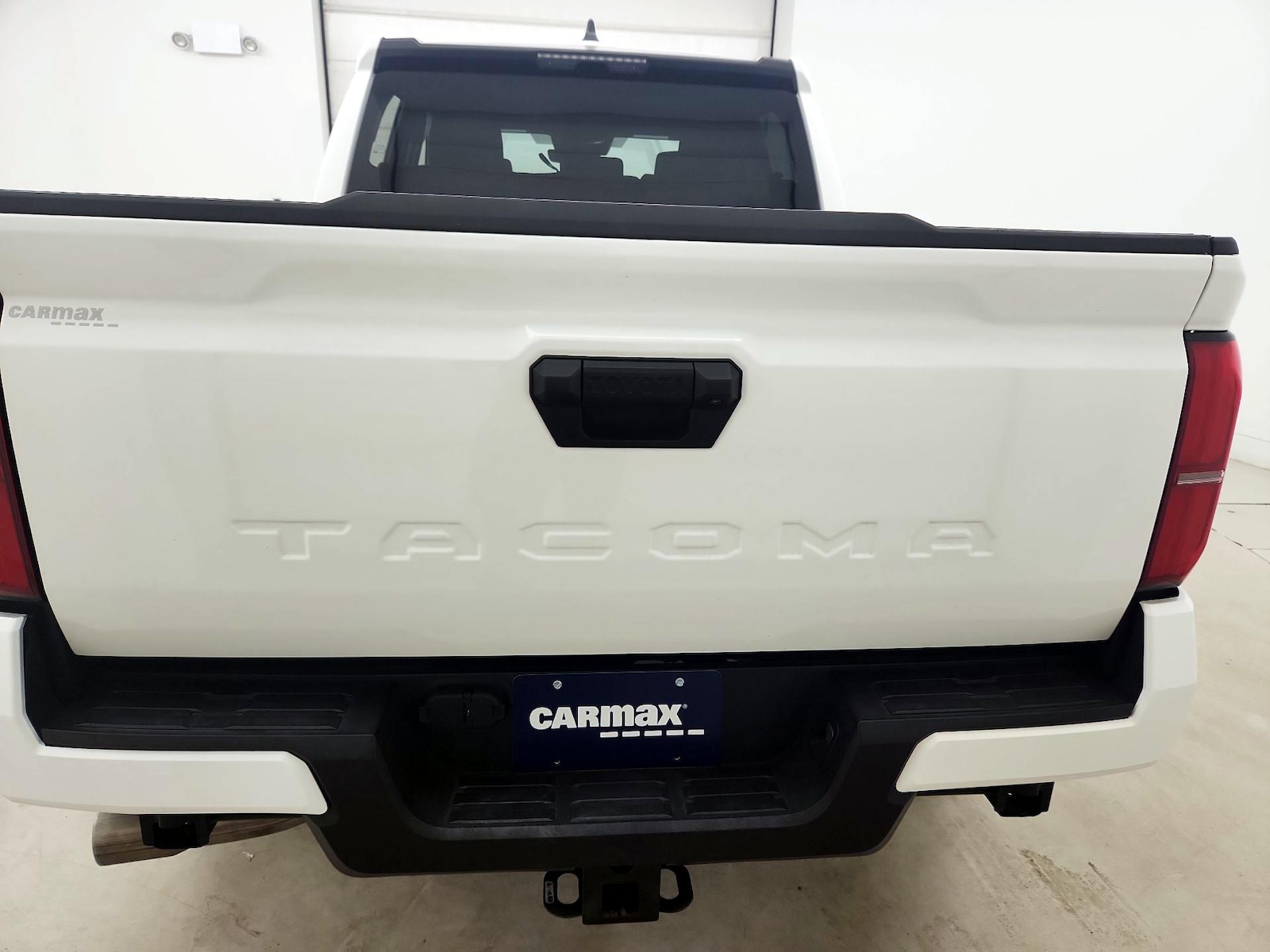2025 Toyota Tacoma SR5 - Photo 21