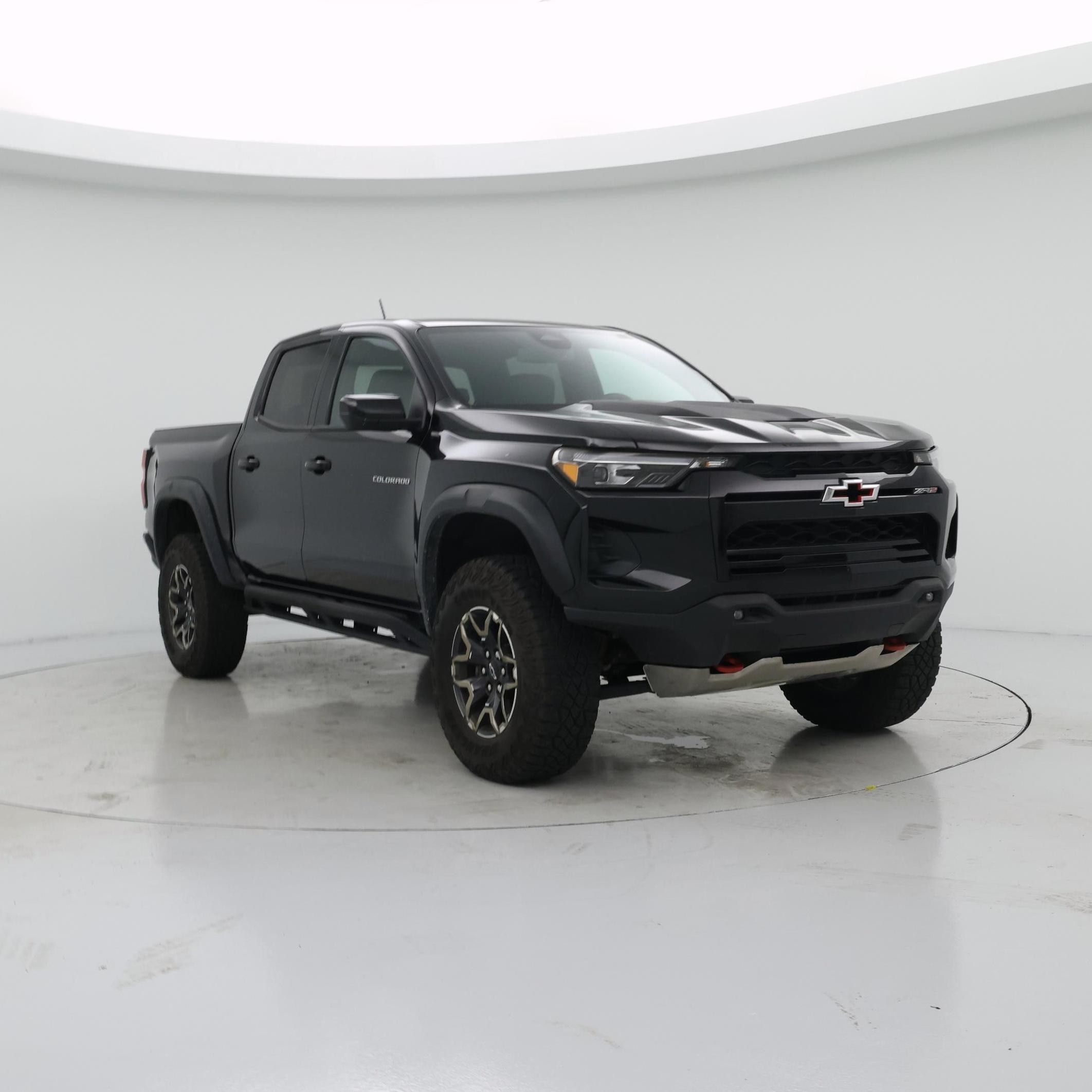 Black 2024 Chevrolet Colorado Pickup Truck Four-Wheel Drive Automatic