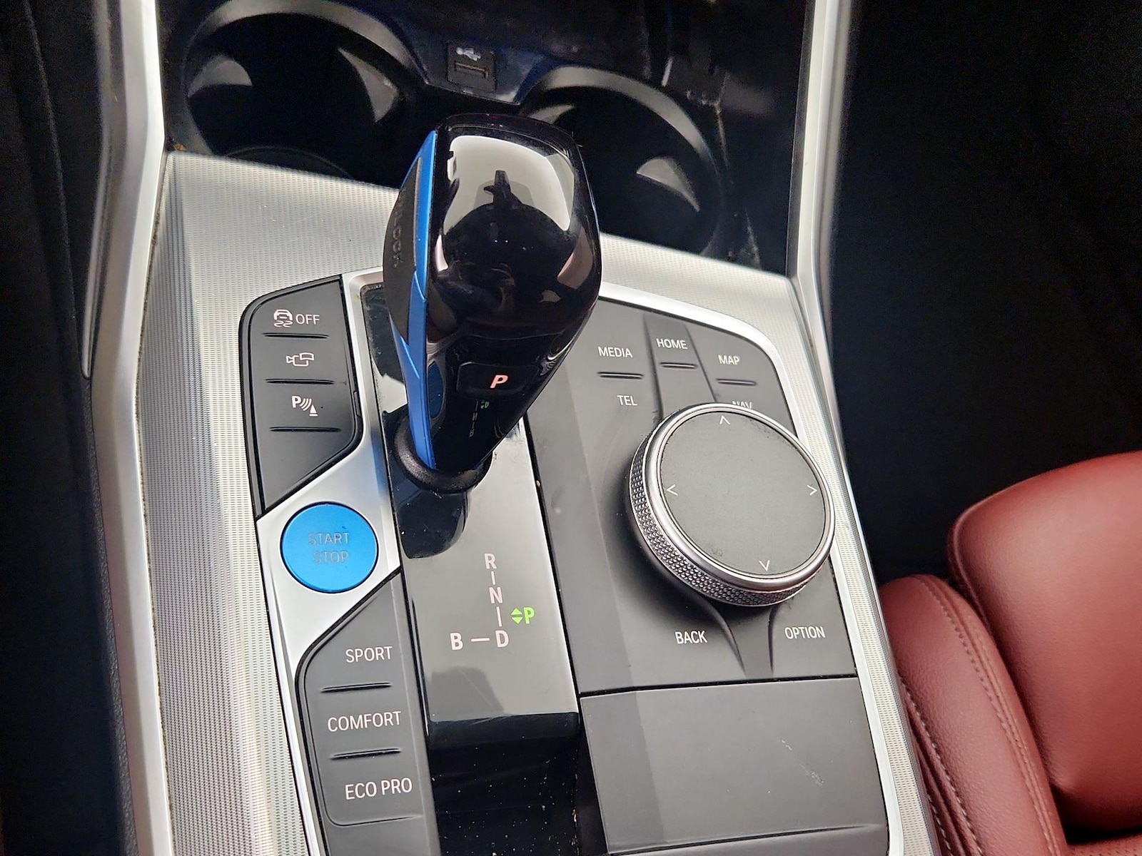 2023 BMW i4 35 - Photo 19