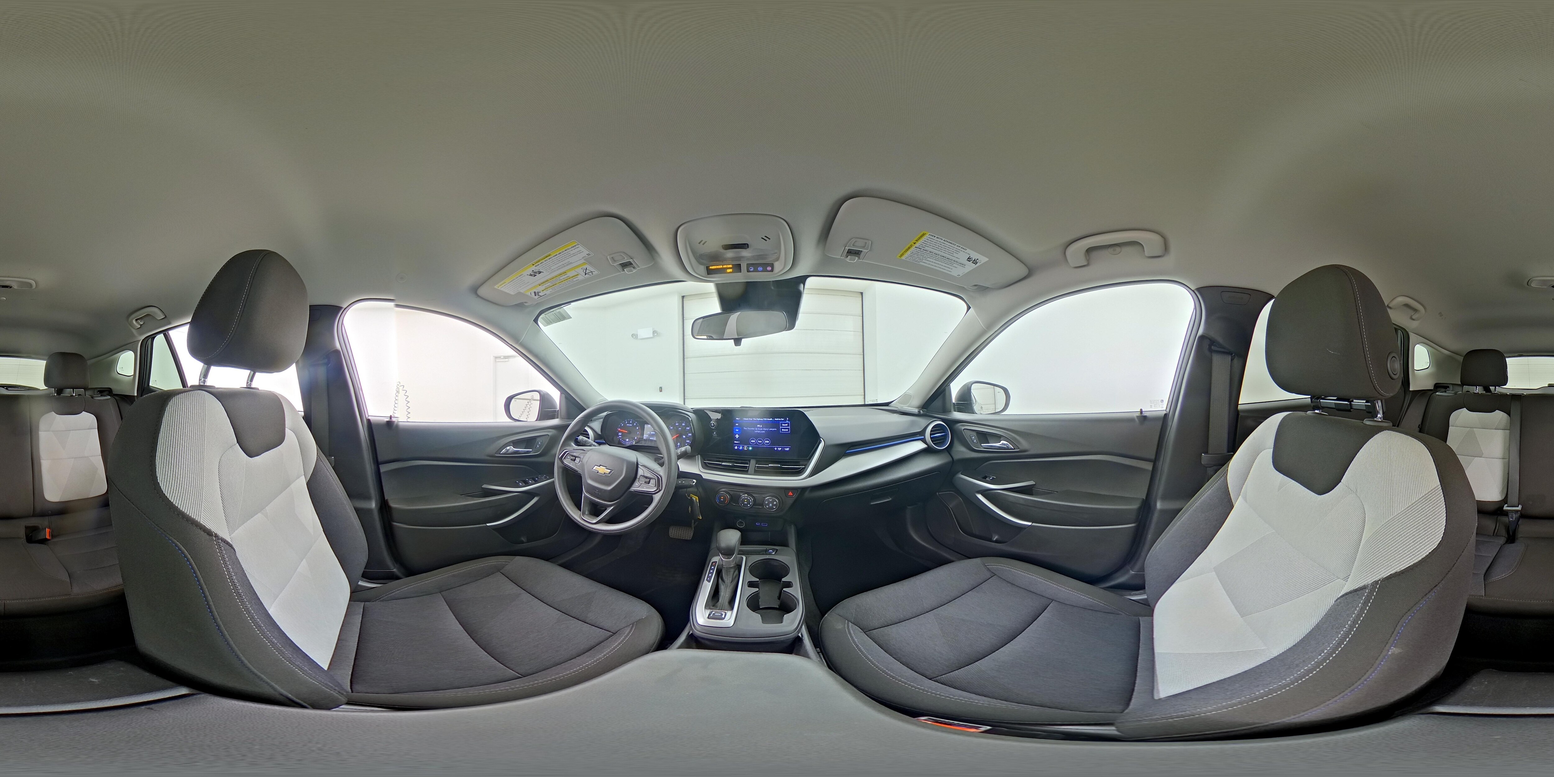 2024 Chevrolet Trax LS - Photo 25