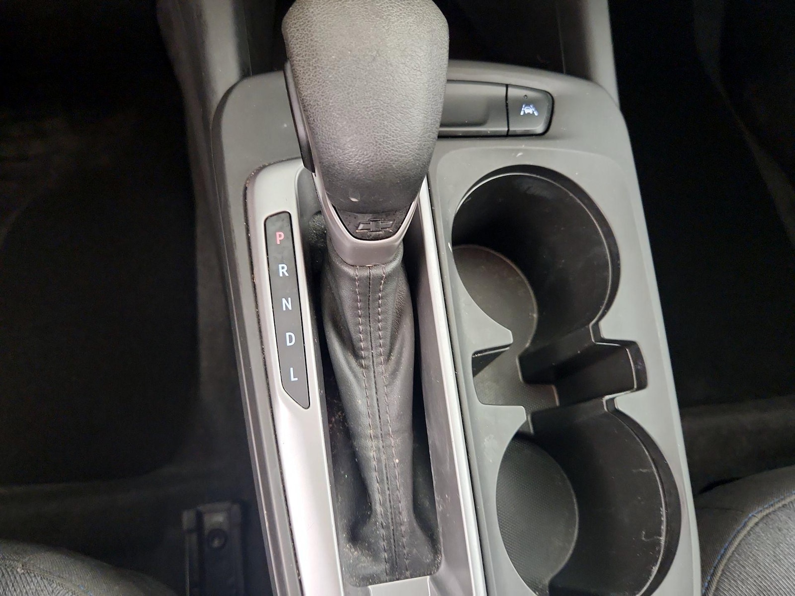 2024 Chevrolet Trax LS - Photo 18