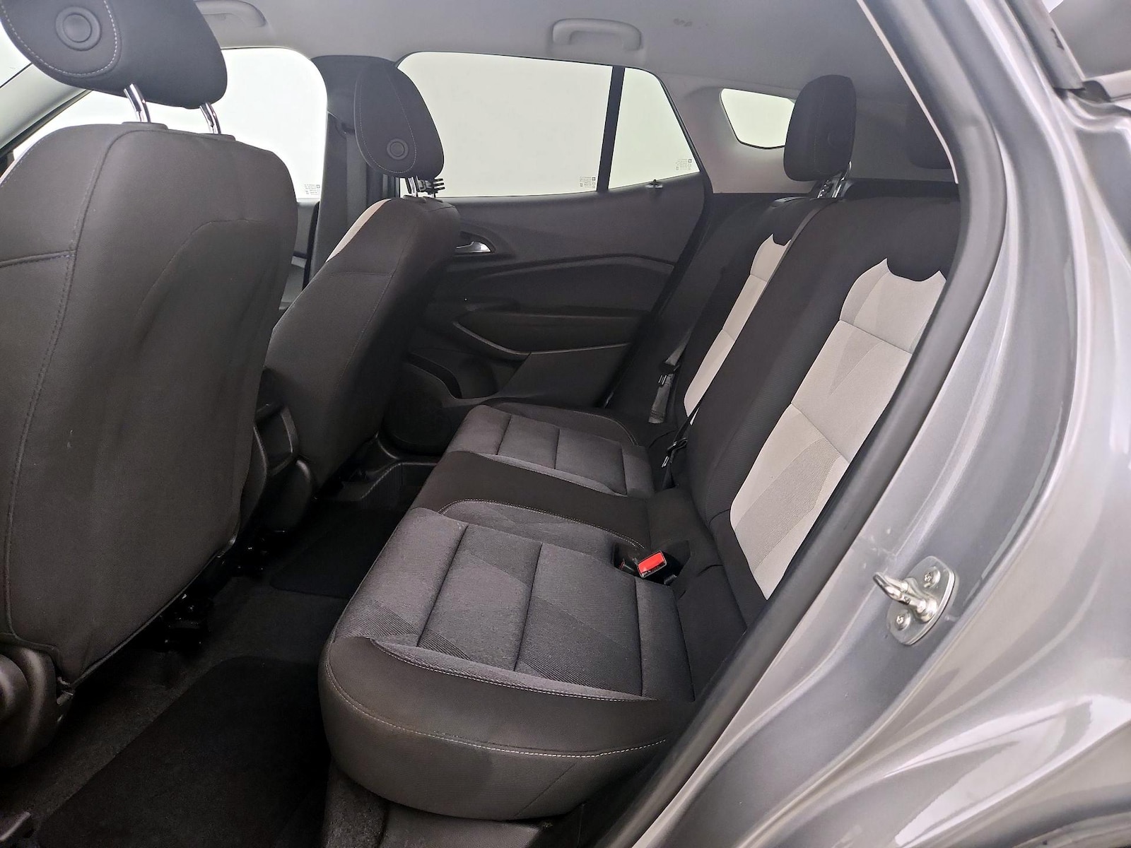 2024 Chevrolet Trax LS - Photo 20