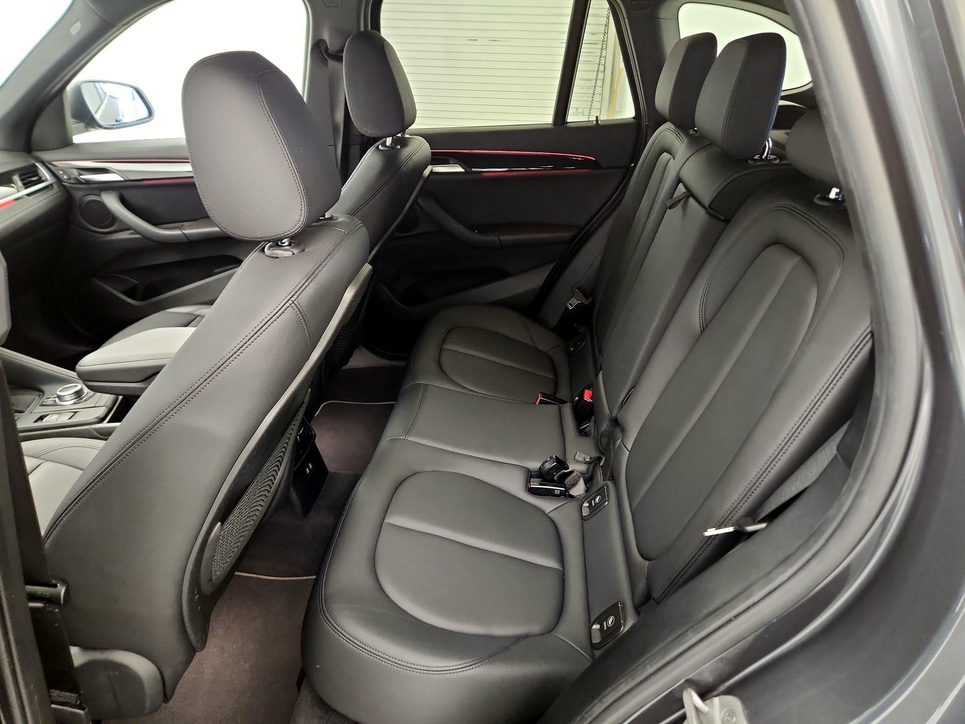 Thumbnail: 2020 BMW X1 - 17