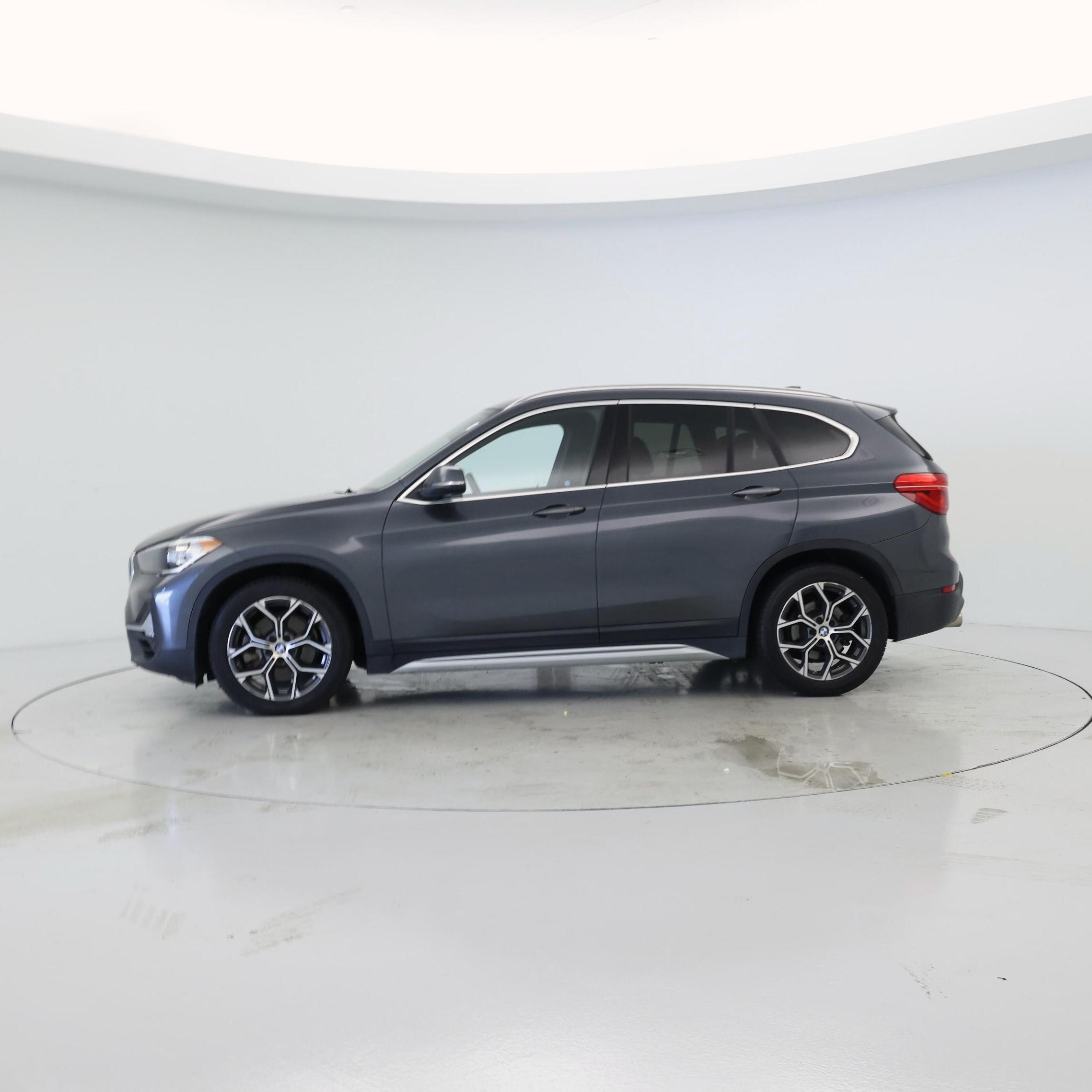 Thumbnail: 2020 BMW X1 - 3
