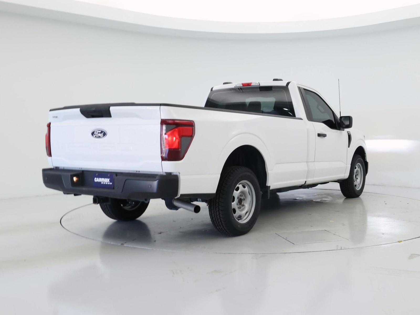 2025 Ford F-150 XL - Photo 9