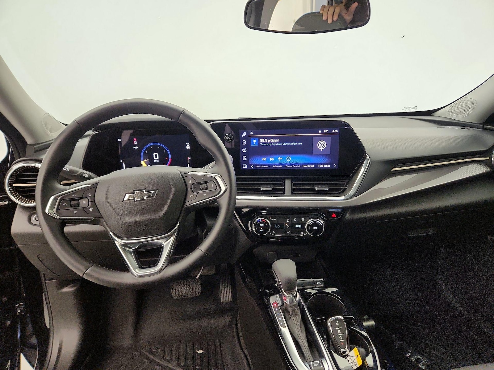2025 Chevrolet Trax Activ - Photo 10