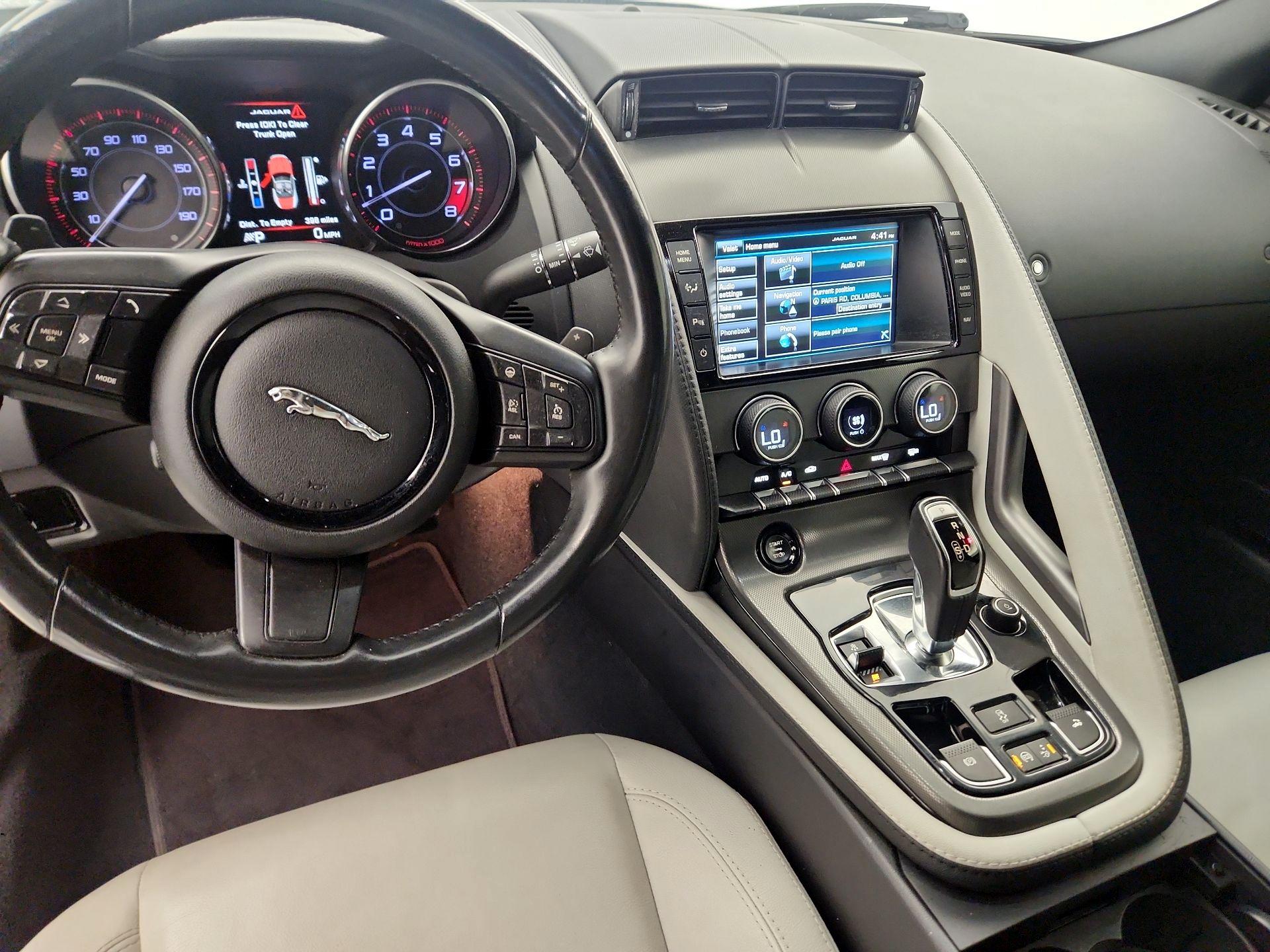 Thumbnail: 2015 Jaguar F-Type - 9
