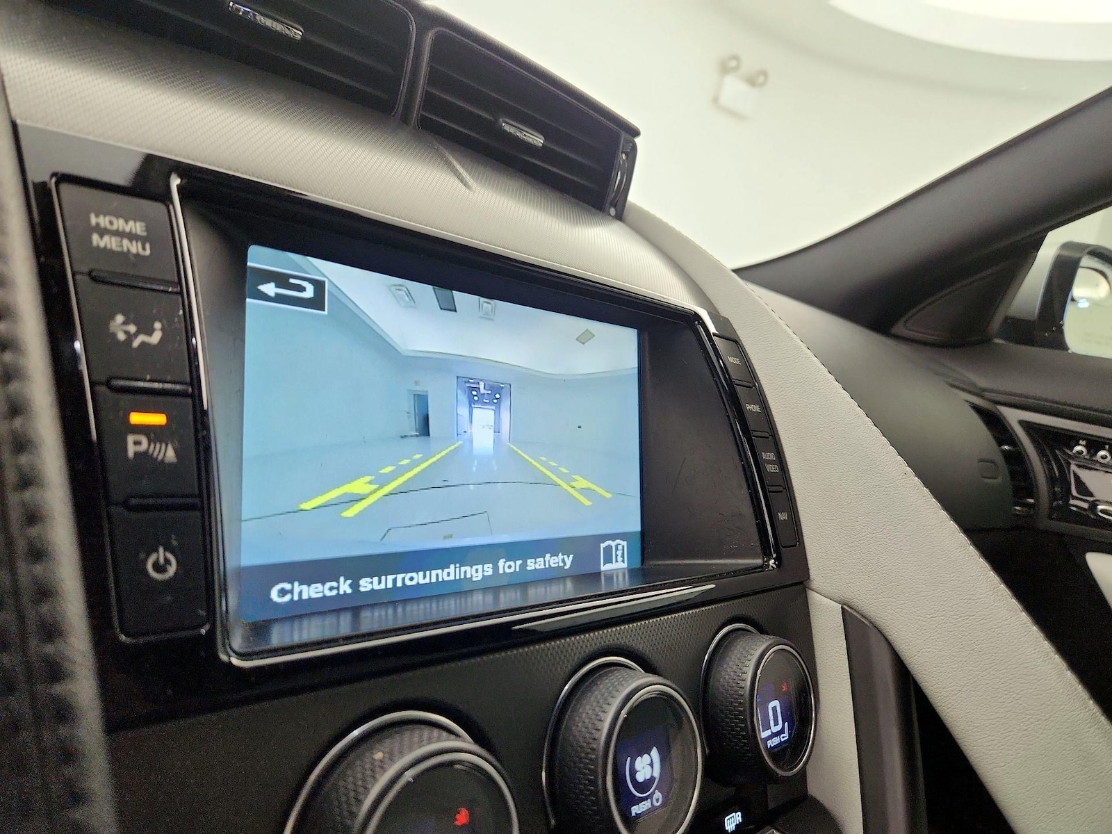 2015 Jaguar F-TYPE Base - Photo 15
