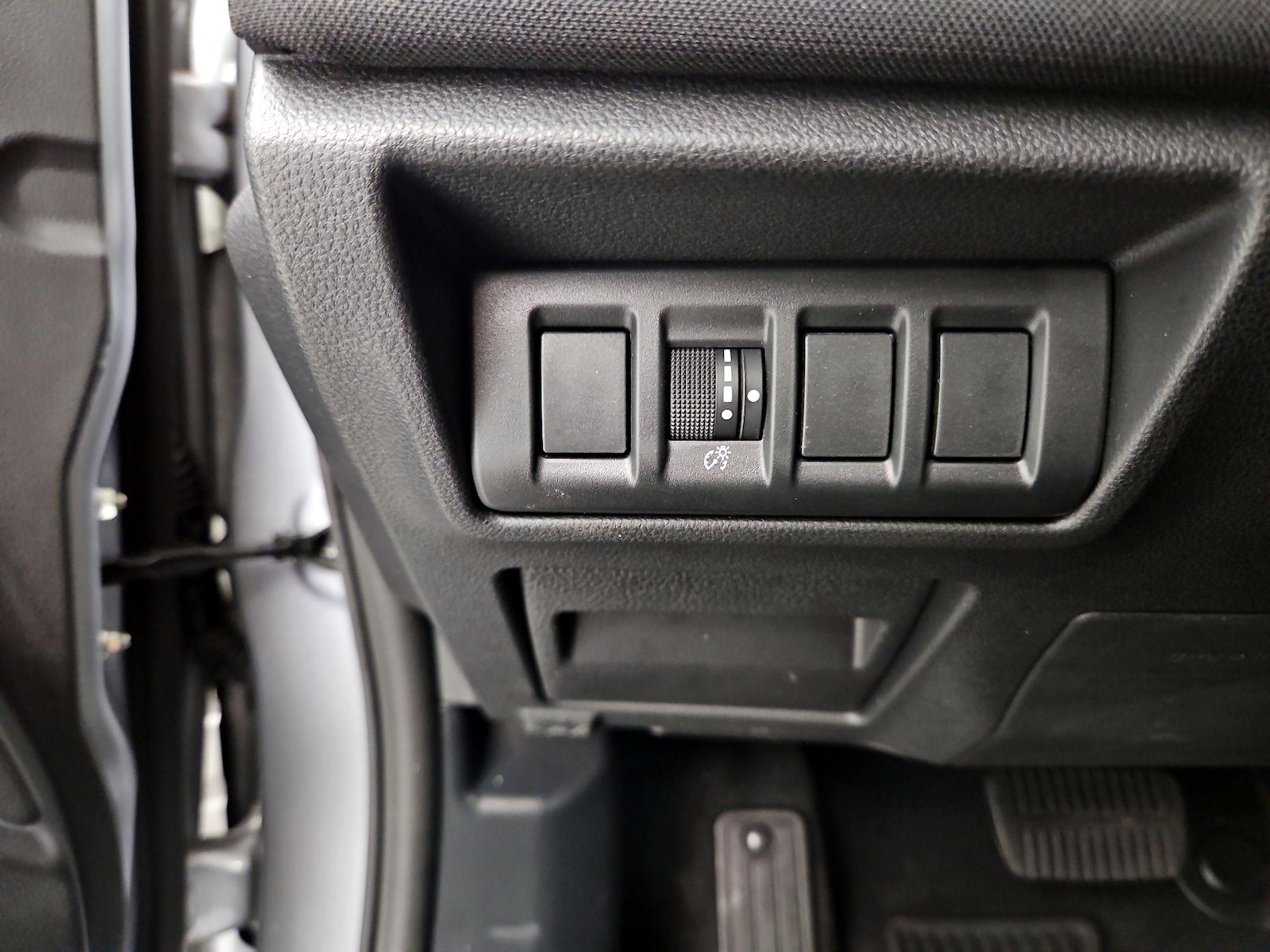 2025 Subaru Outback Premium - Photo 14