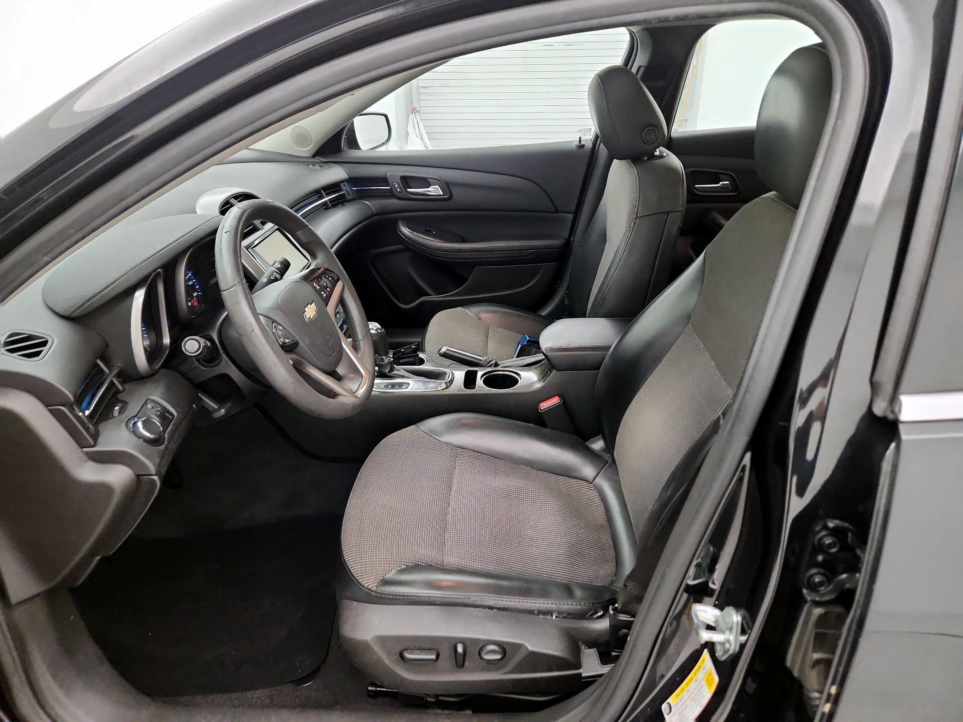 Thumbnail: 2015 Chevrolet Malibu - 11