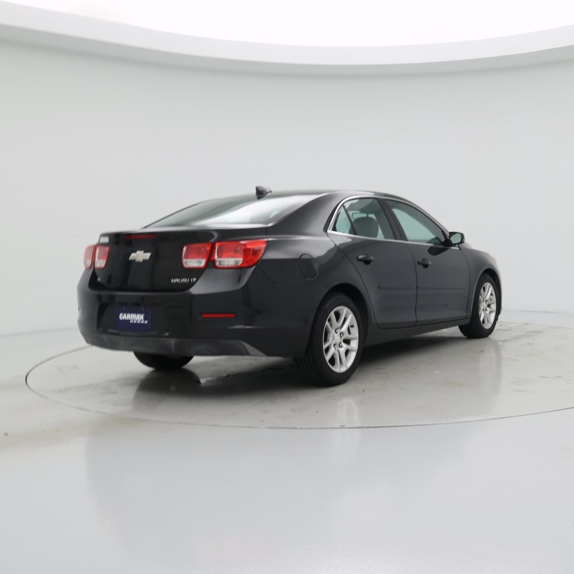 Thumbnail: 2015 Chevrolet Malibu - 8
