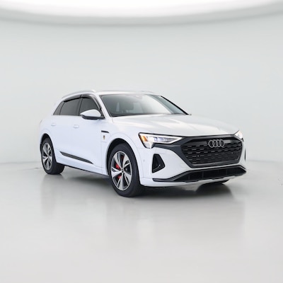 2024 Audi Q8 e-tron Premium Plus