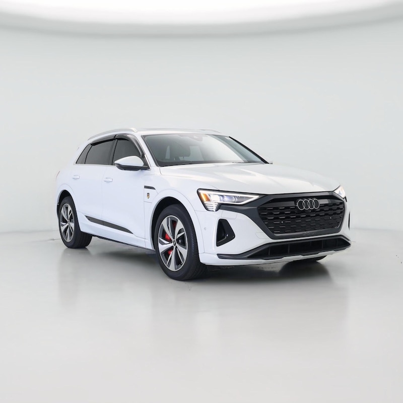 2024 Audi Q8 e-tron Premium Plus