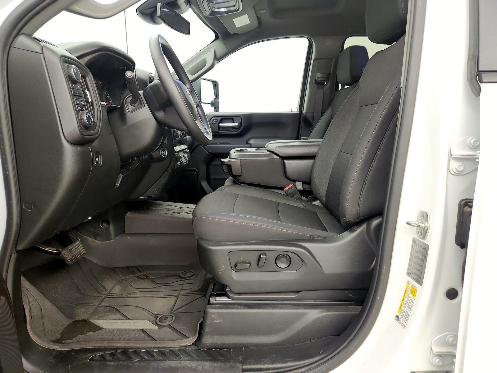 Power Seat(s) & Side Airbags
